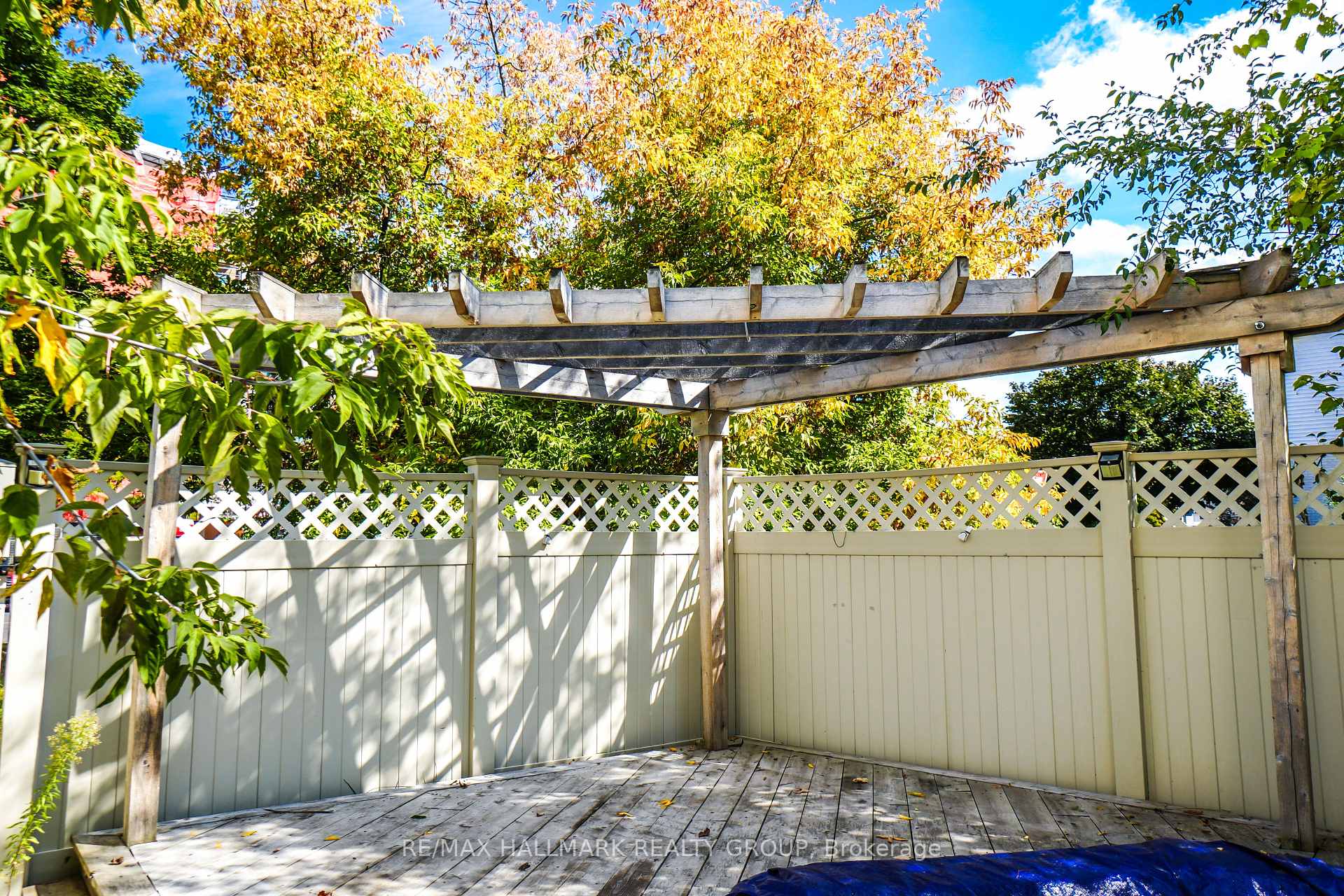 Photo 43 of 1020 Grenon Avenue, Ottawa, Fairfield Heights — HOMEH