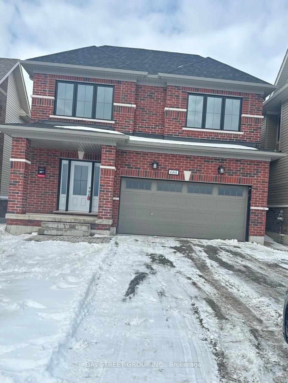 Front of 684 Grand Ridge Avenue