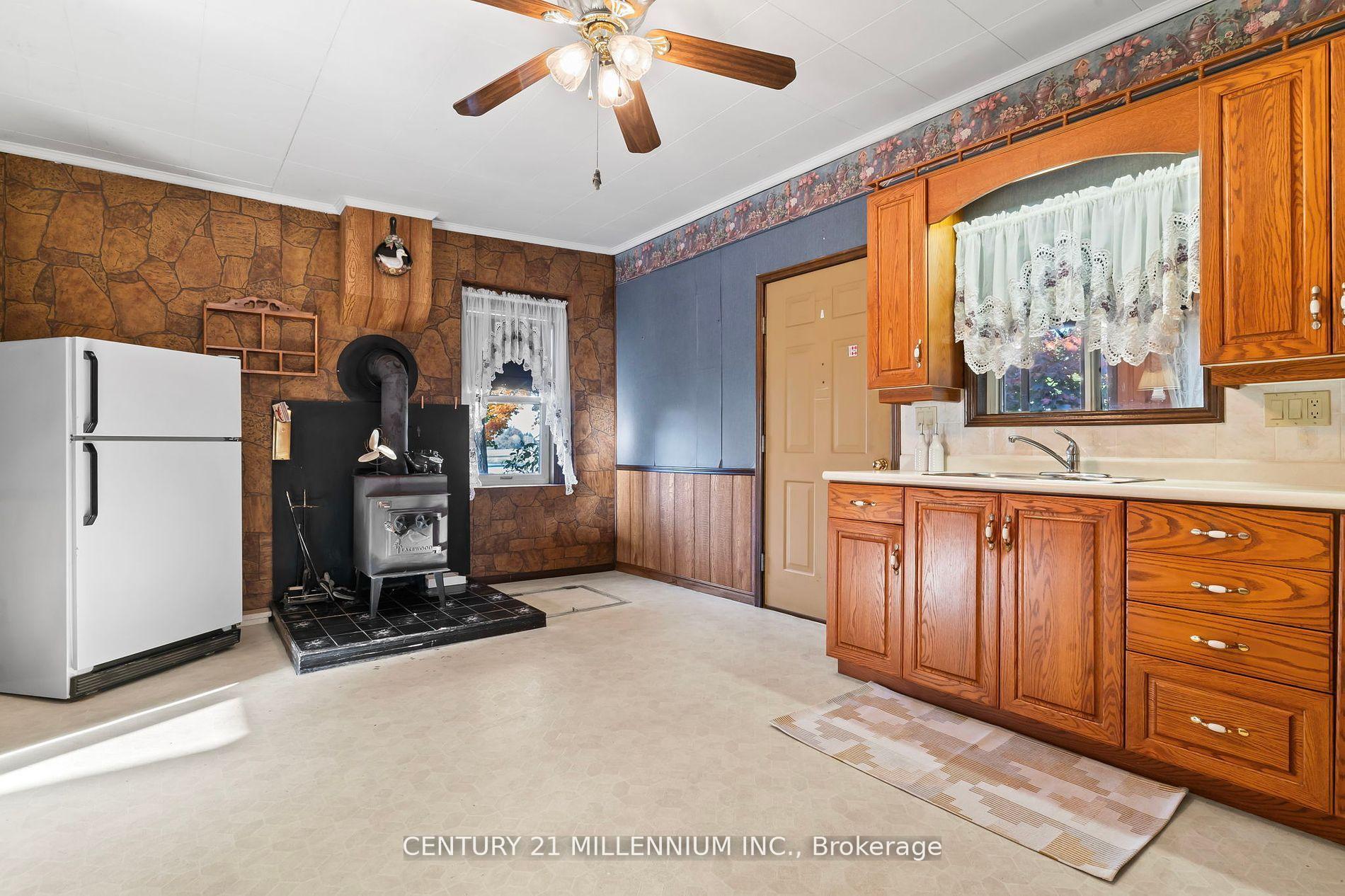 Photo 16 of 14338 Bruce Road 10, Brockton — HOMEH