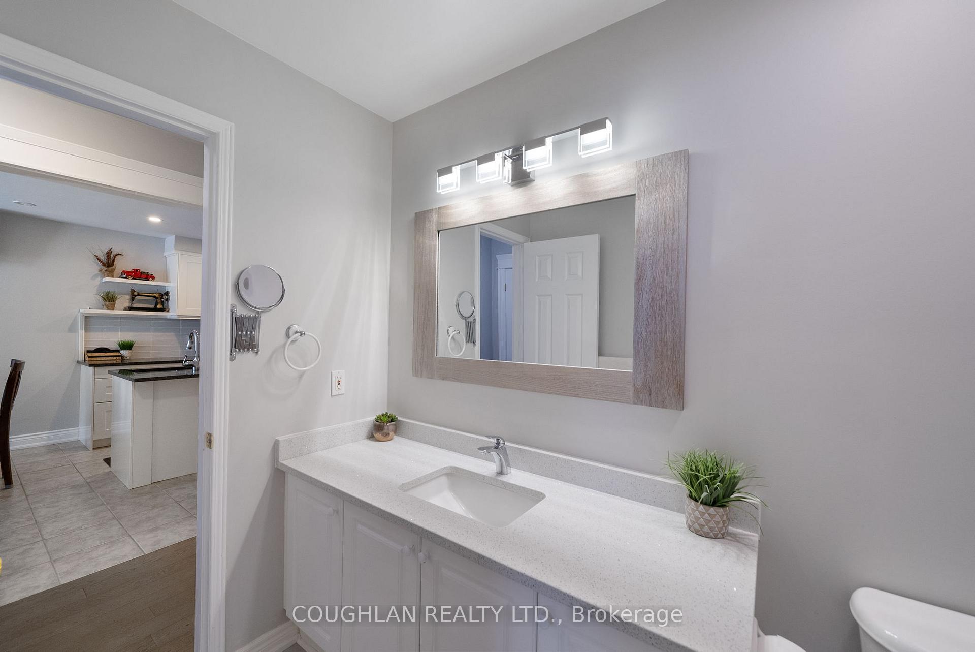 Photo 21 of 17 Fitzpatrick Court, Whitby, Brooklin — HOMEH