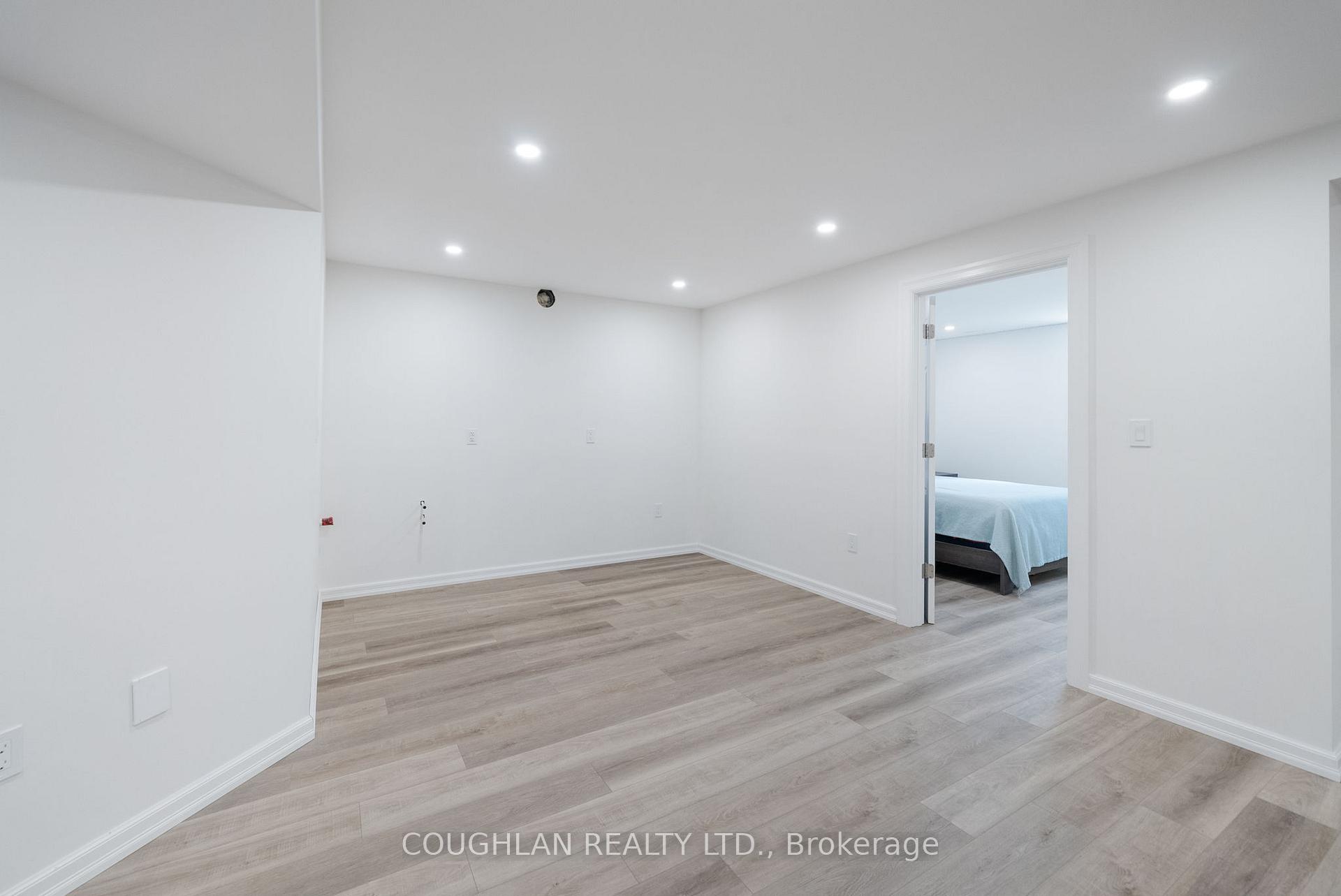 Photo 22 of 17 Fitzpatrick Court, Whitby, Brooklin — HOMEH