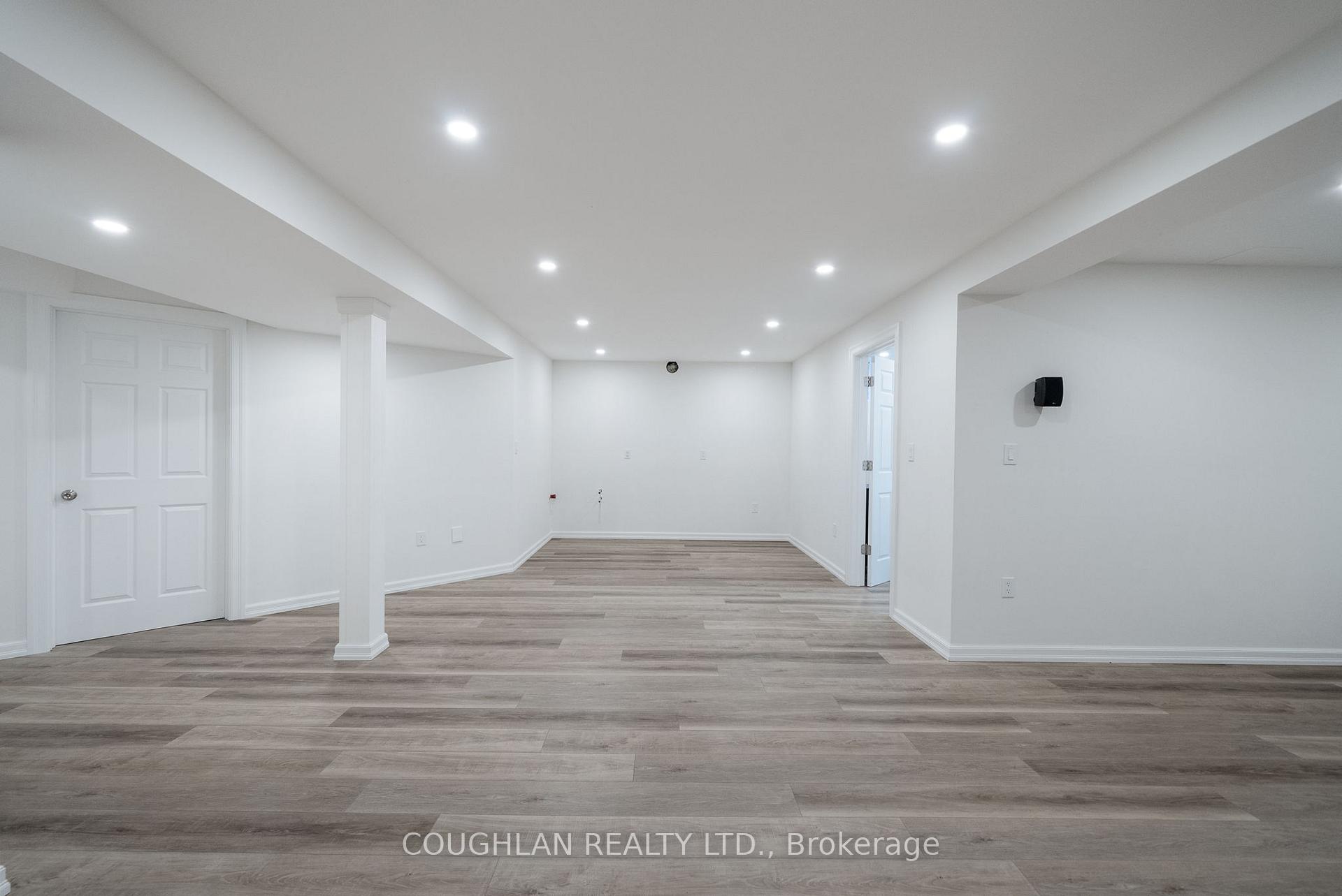 Photo 27 of 17 Fitzpatrick Court, Whitby, Brooklin — HOMEH