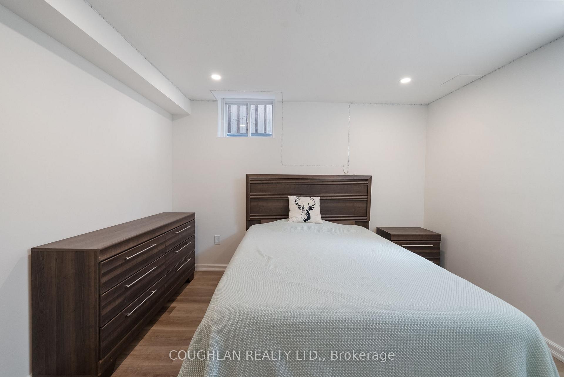 Photo 31 of 17 Fitzpatrick Court, Whitby, Brooklin — HOMEH