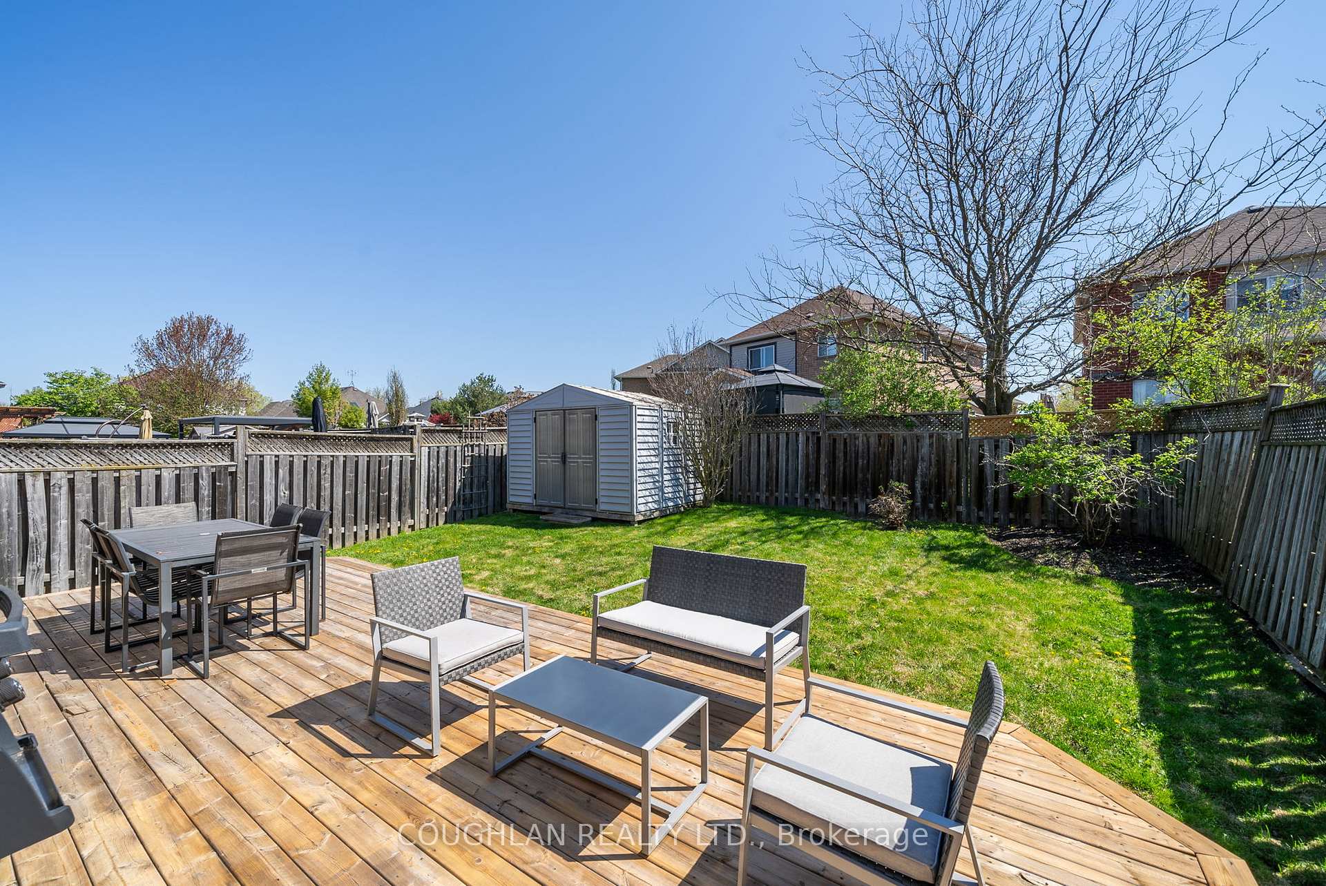 Photo 37 of 17 Fitzpatrick Court, Whitby, Brooklin — HOMEH