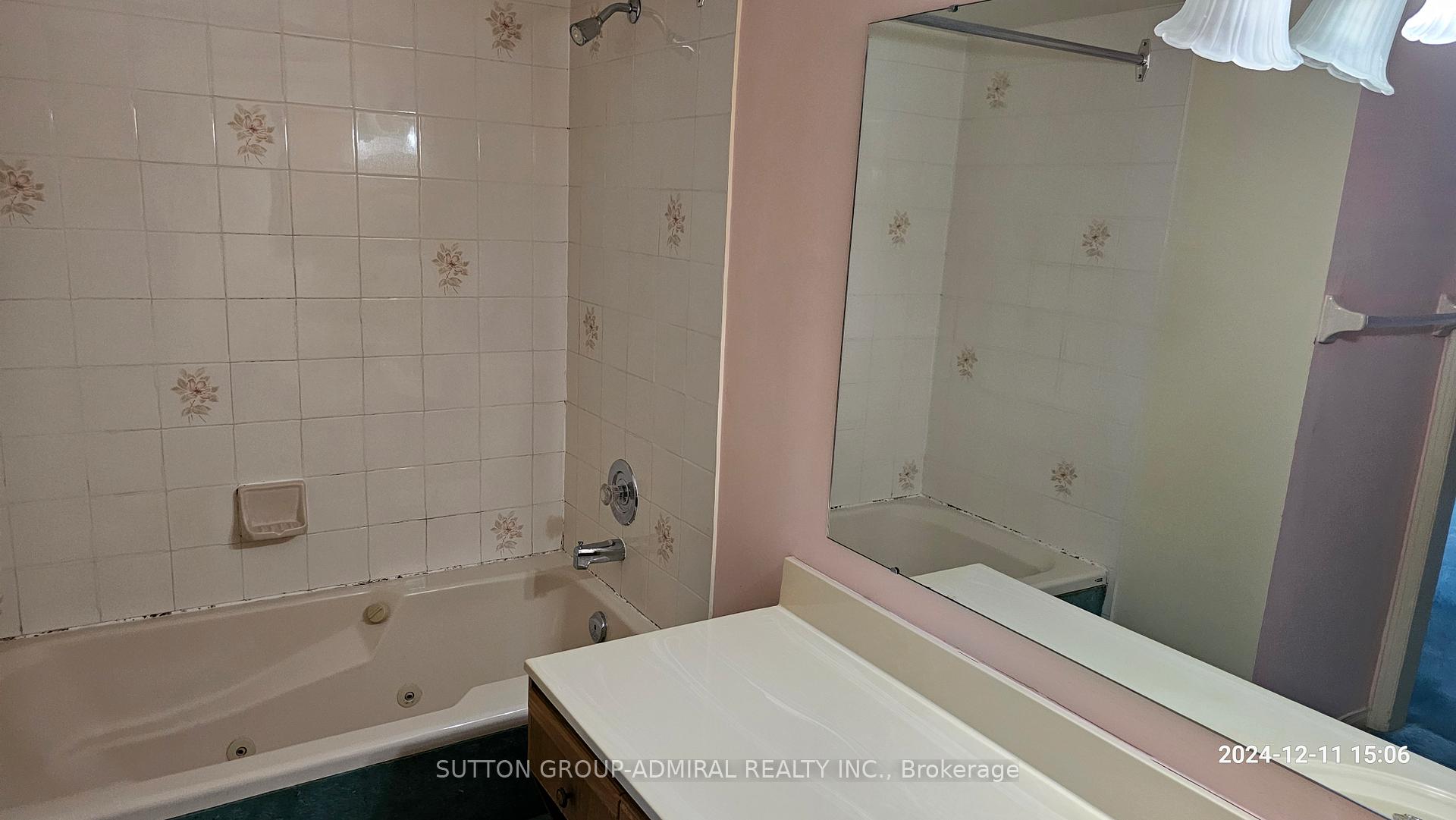 Photo 11 of 2099 Lynn Heights Drive, Pickering, Liverpool — HOMEH