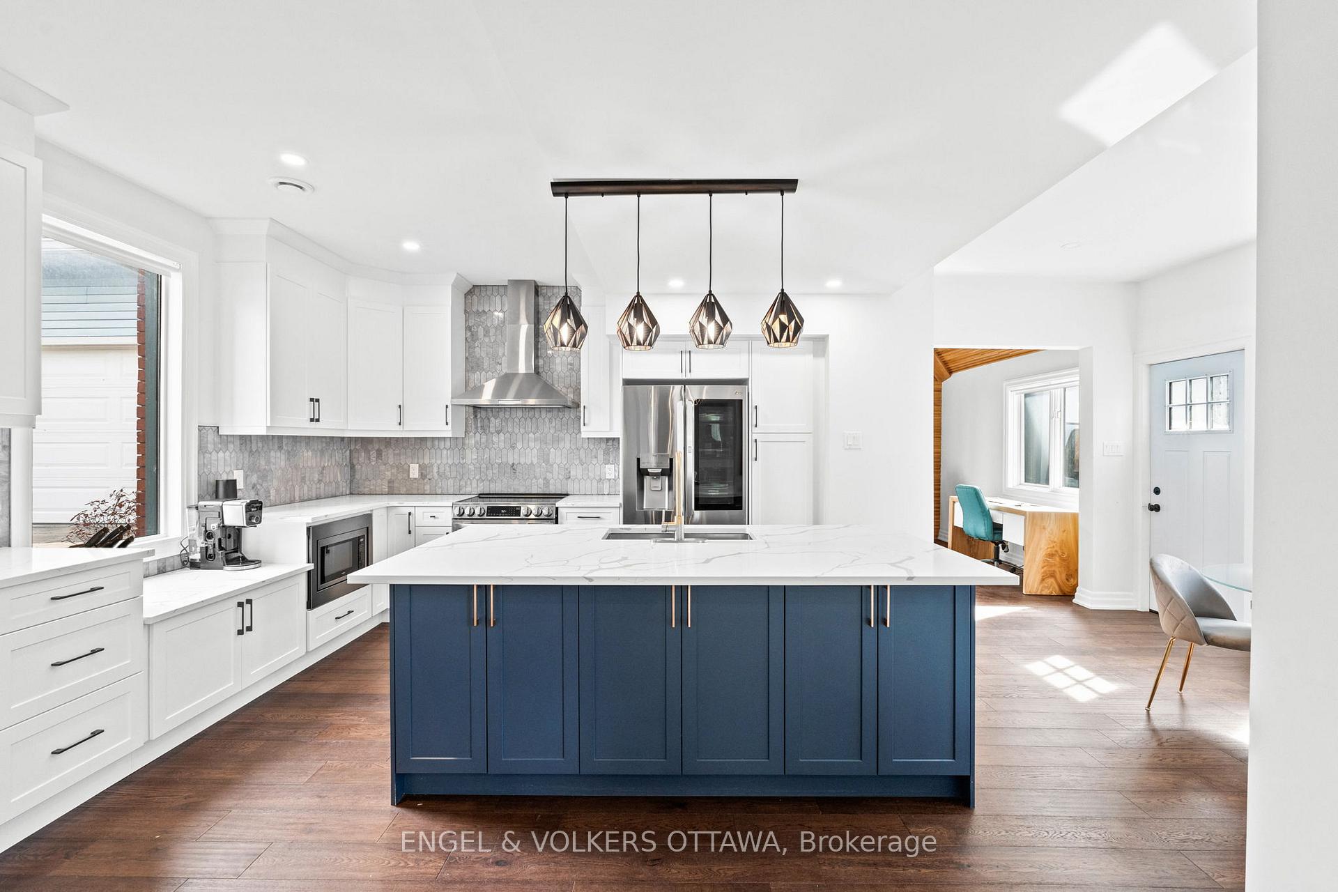 Photo 5 of 127 Britannia Road, Ottawa, Britannia — HOMEH