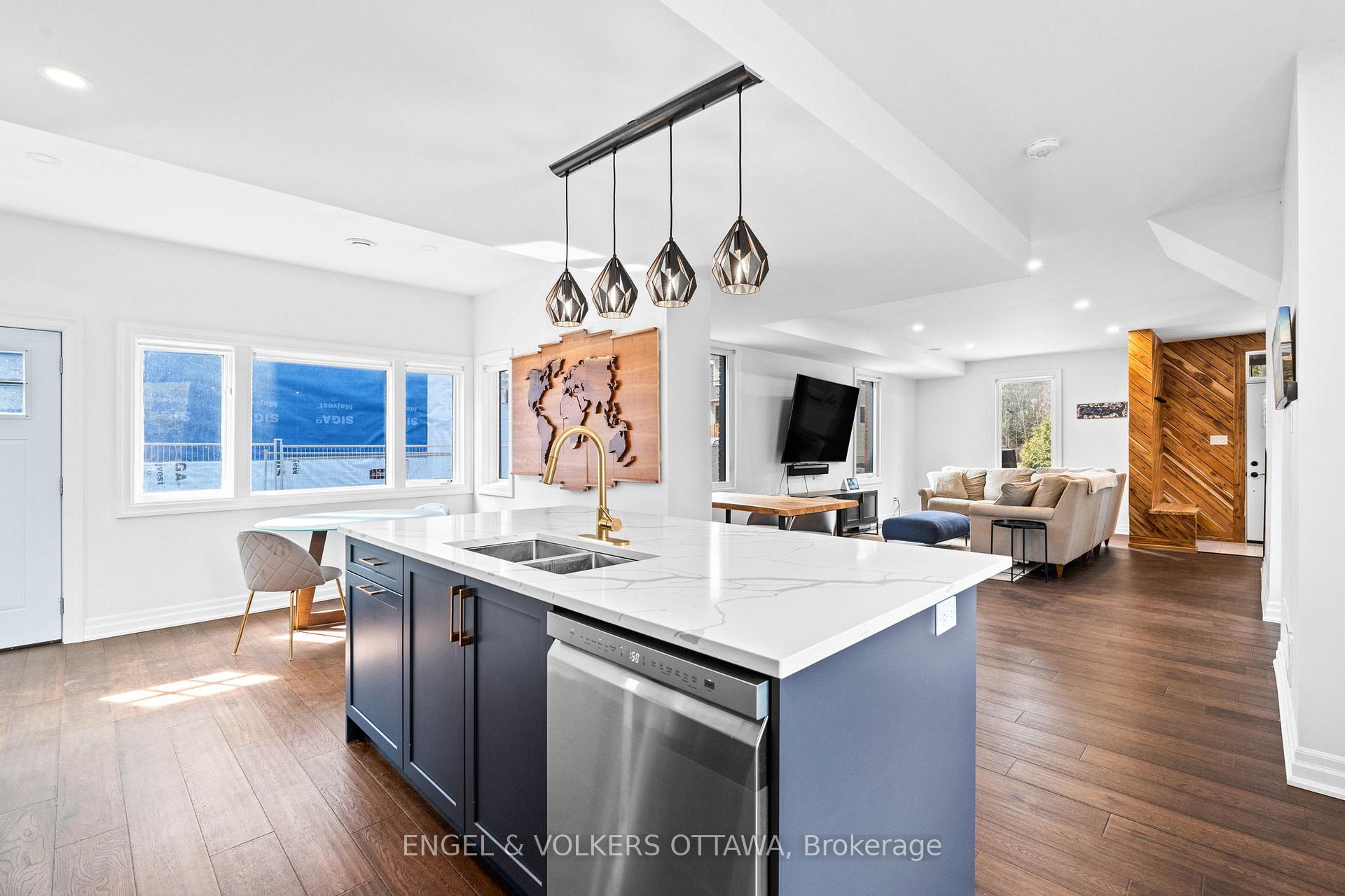 Photo 9 of 127 Britannia Road, Ottawa, Britannia — HOMEH