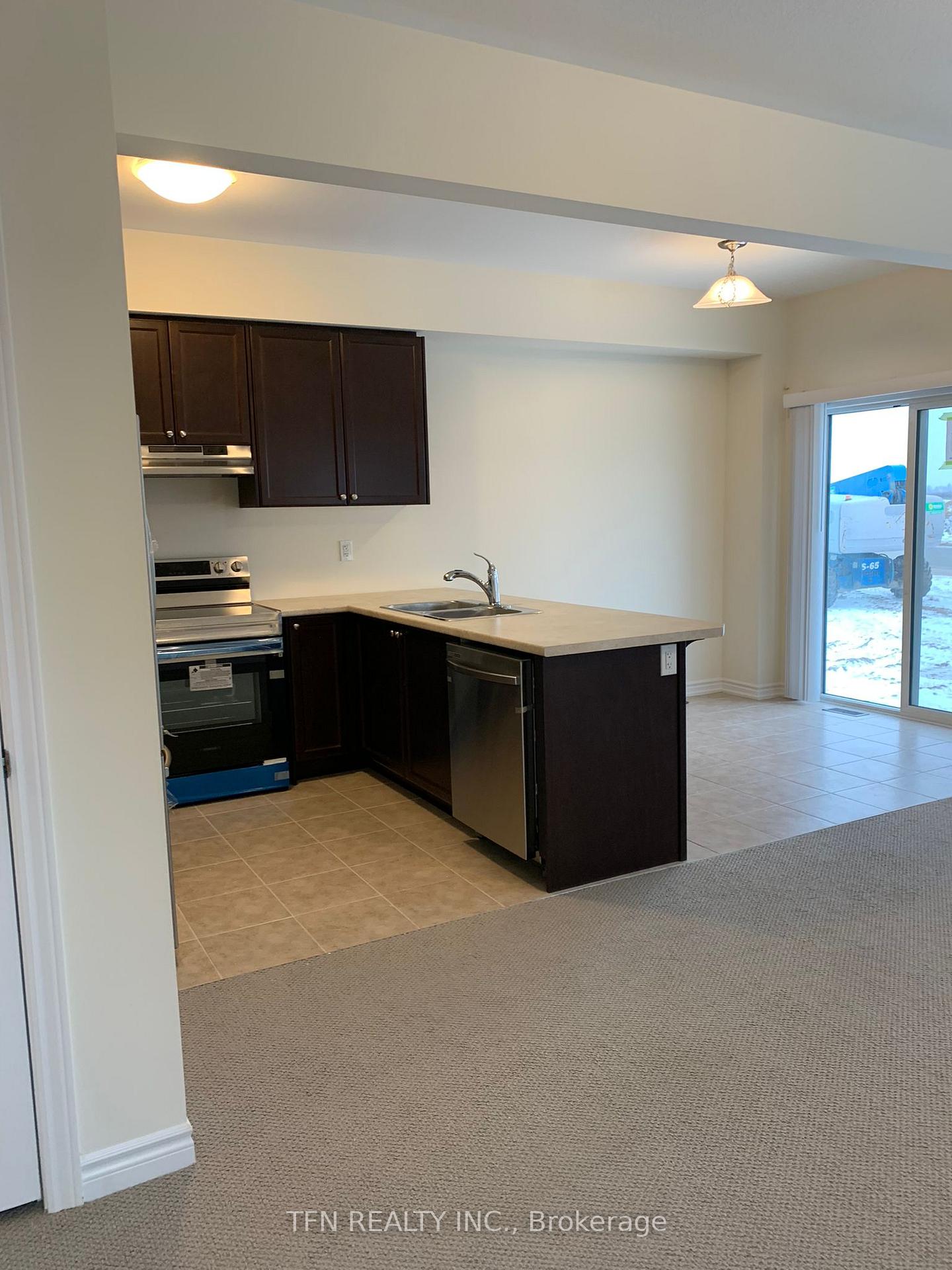 Photo 3 of 184 Flagg Avenue, Brant, Paris — HOMEH