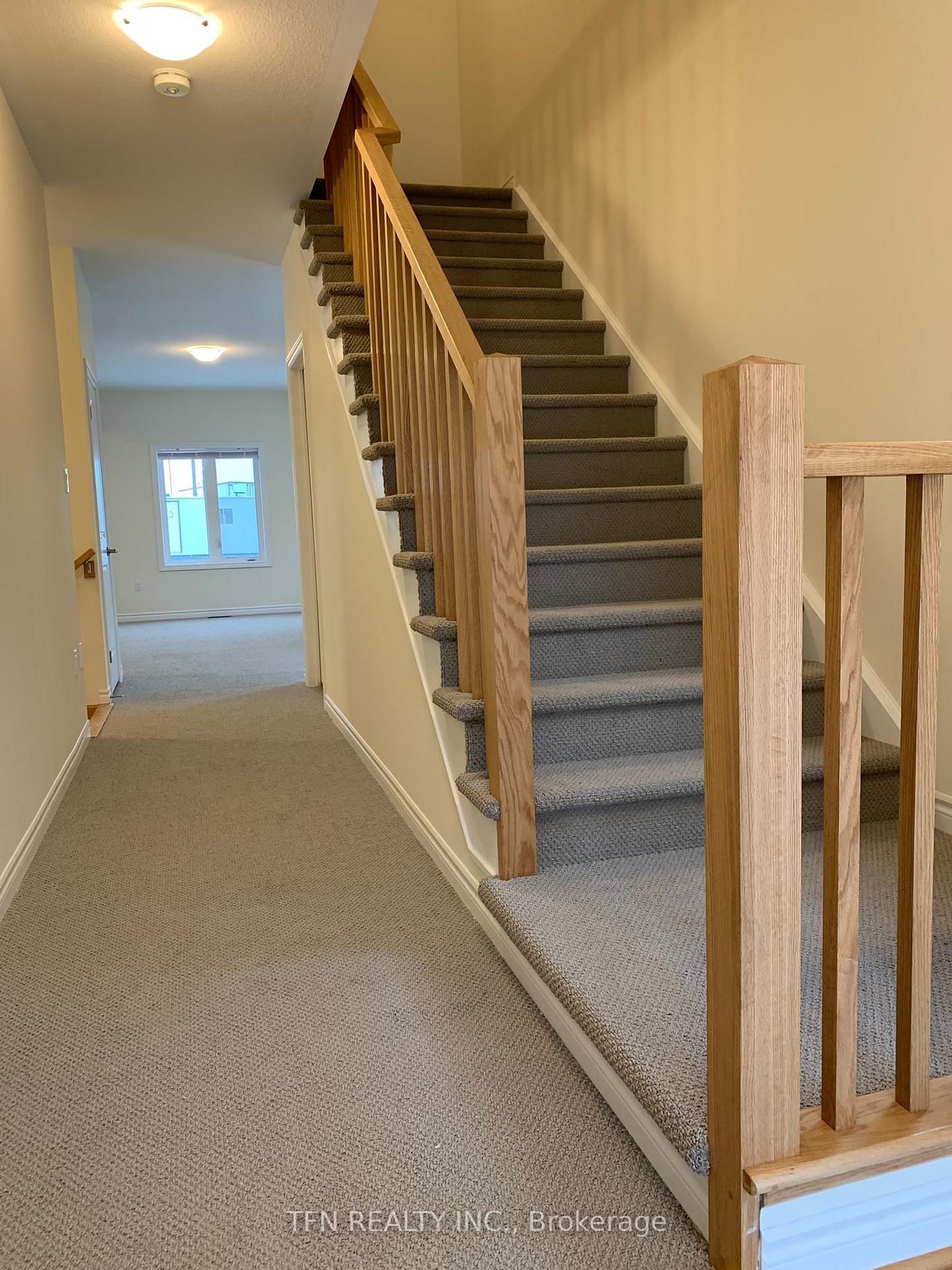 Photo 9 of 184 Flagg Avenue, Brant, Paris — HOMEH