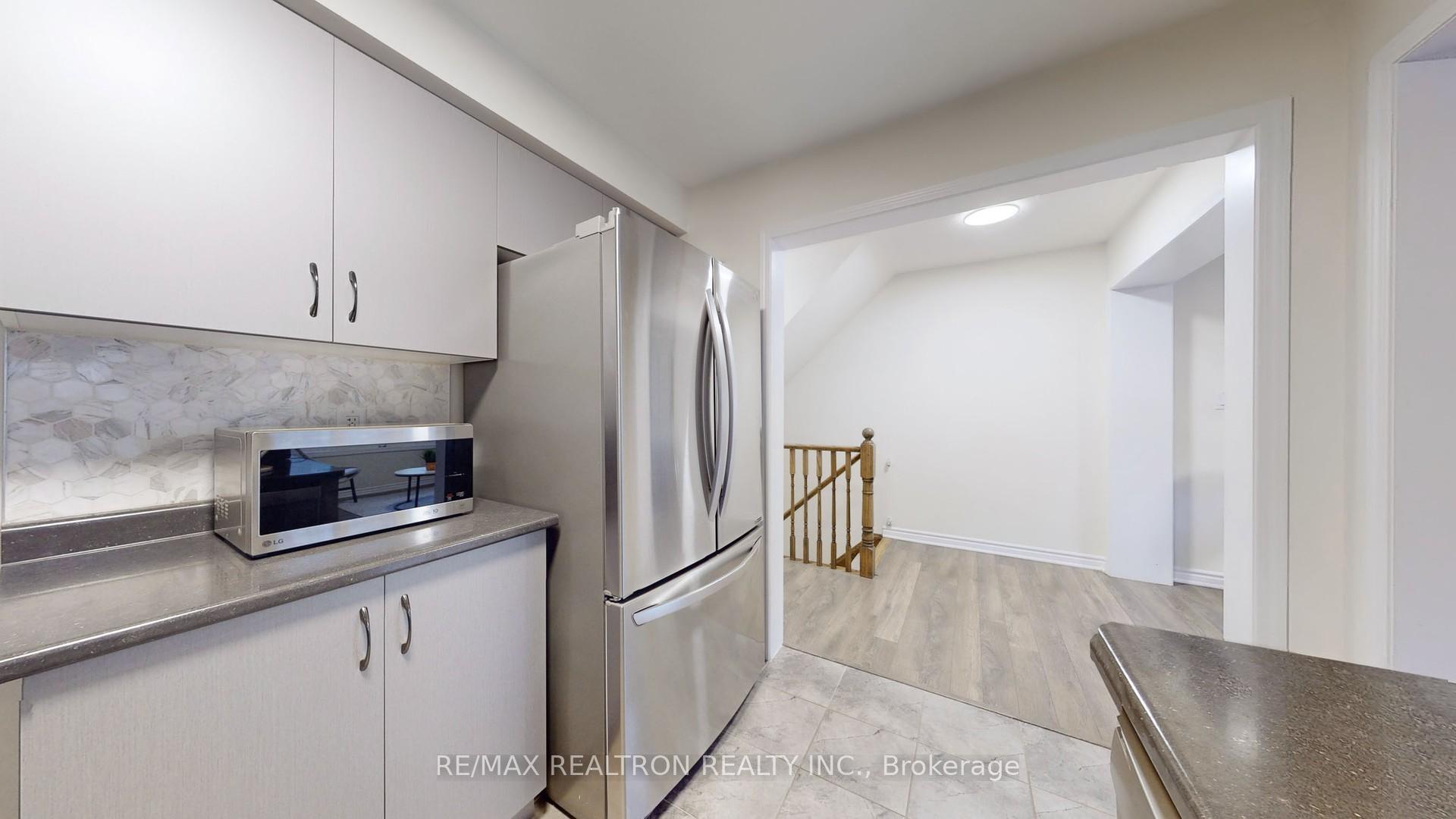 Photo 16 of 2408 Fall Harvest Crescent, Pickering, Rural Pickering — HOMEH