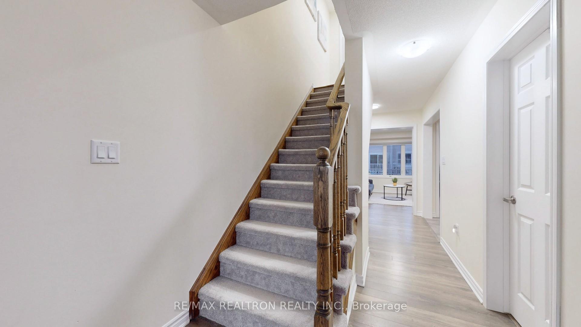 Photo 19 of 2408 Fall Harvest Crescent, Pickering, Rural Pickering — HOMEH
