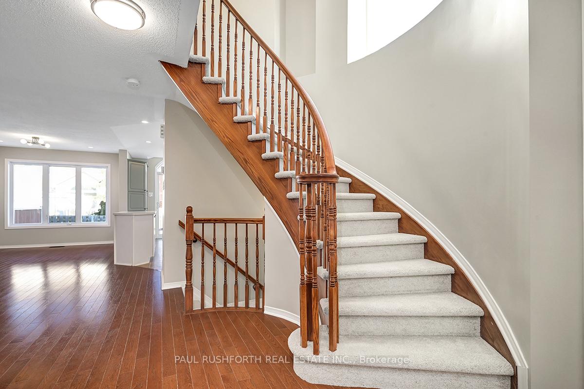 Photo 4 of 1033 Candlewood Street, Ottawa, Avalon East — HOMEH