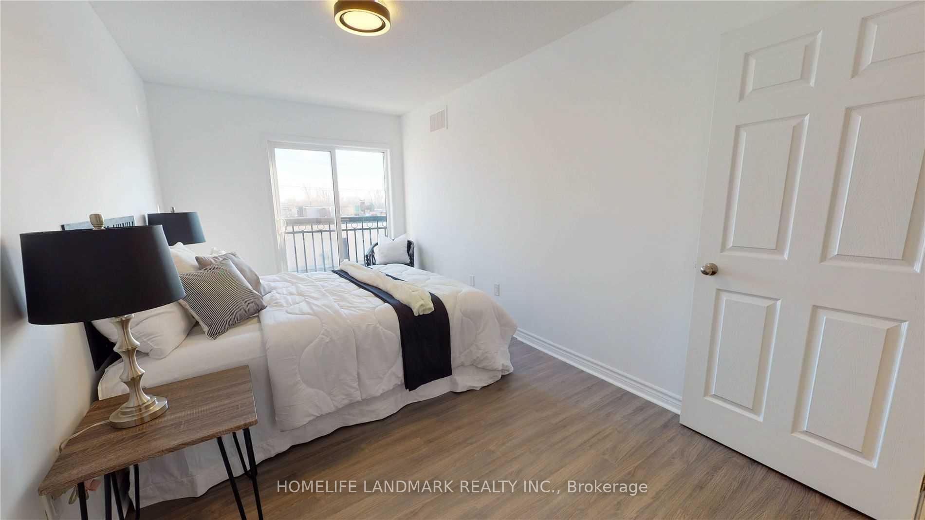 Photo 17 of Unit 5, 1020 Dunsley Way, Whitby, Pringle Creek — HOMEH