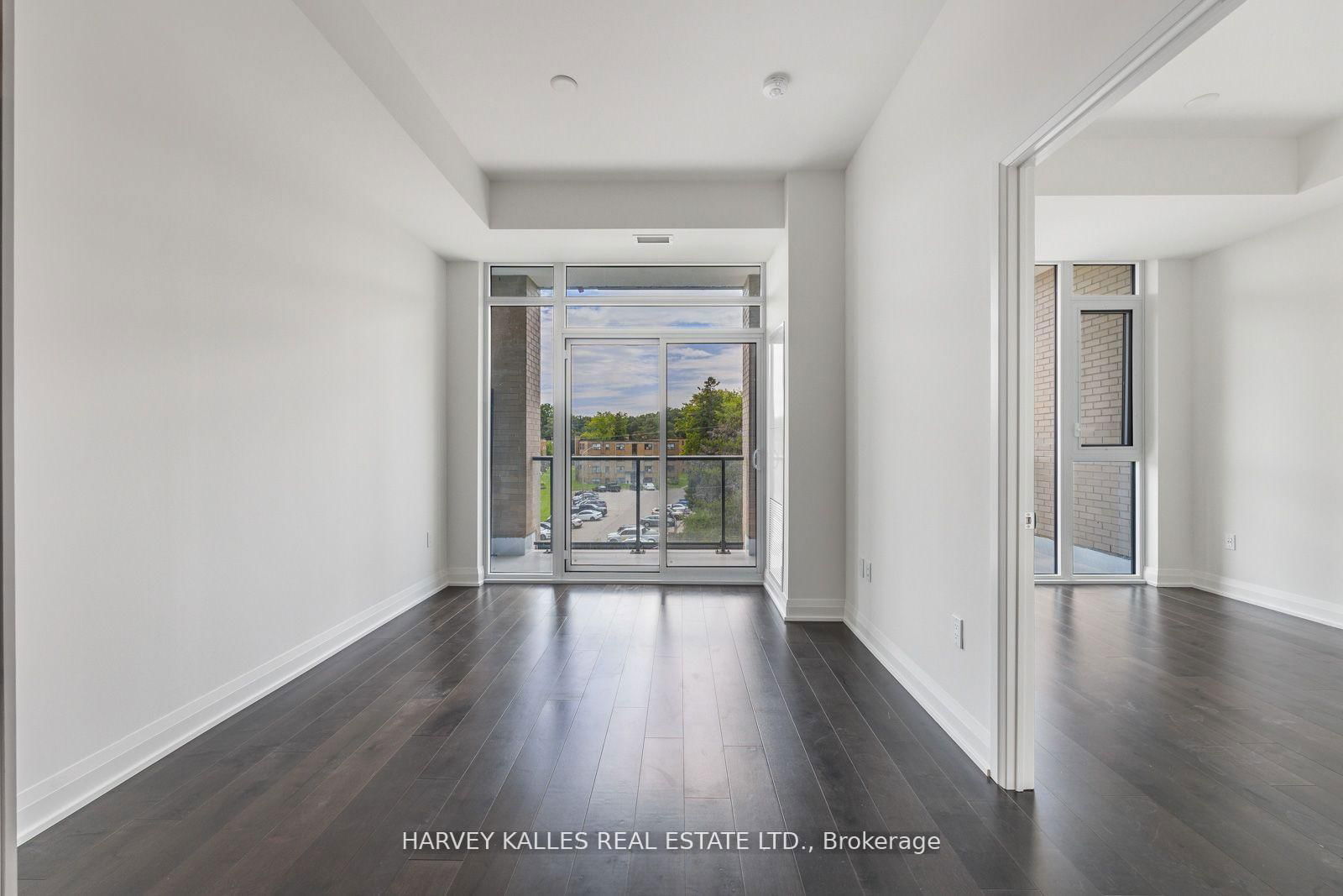 Photo 4 of Unit 419, 293 The Kingsway, Etobicoke, Edenbridge-Humber Valley — HOMEH