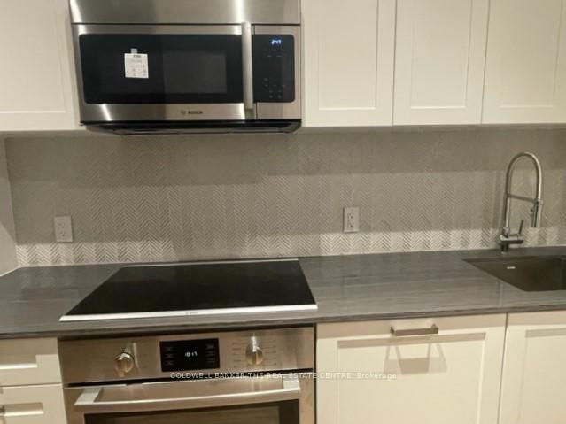 Photo 3 of Unit 309, 293 The Kingsway, Etobicoke, Edenbridge-Humber Valley — HOMEH