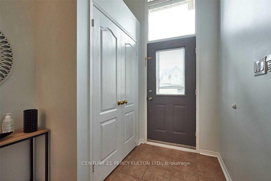 Photo 2 of 1754 Silver Maple Drive, Pickering, Amberlea — HOMEH