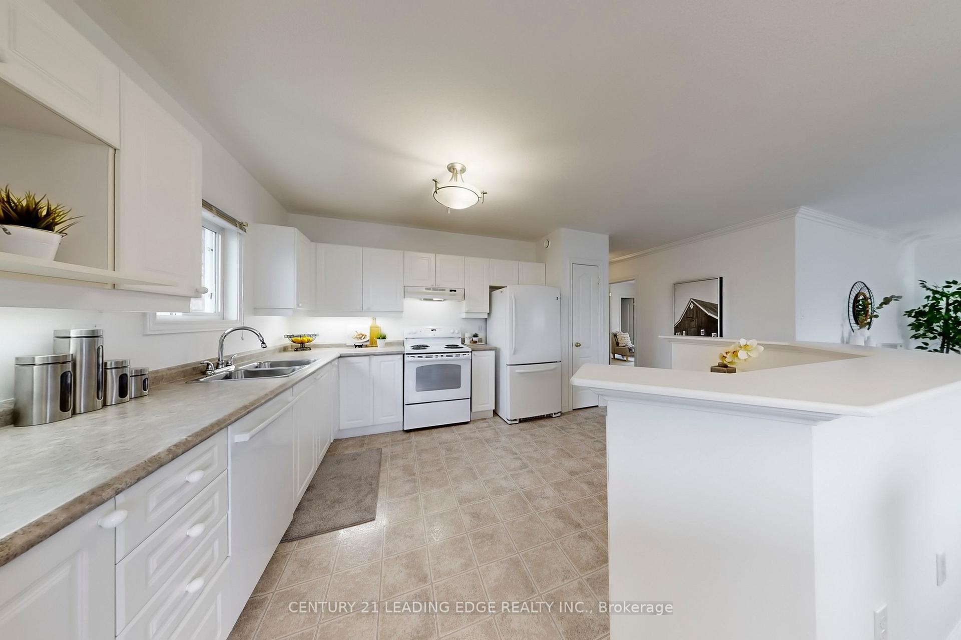Photo 14 of 468 Settlers Ridge, Peterborough, Northcrest Ward 5 — HOMEH