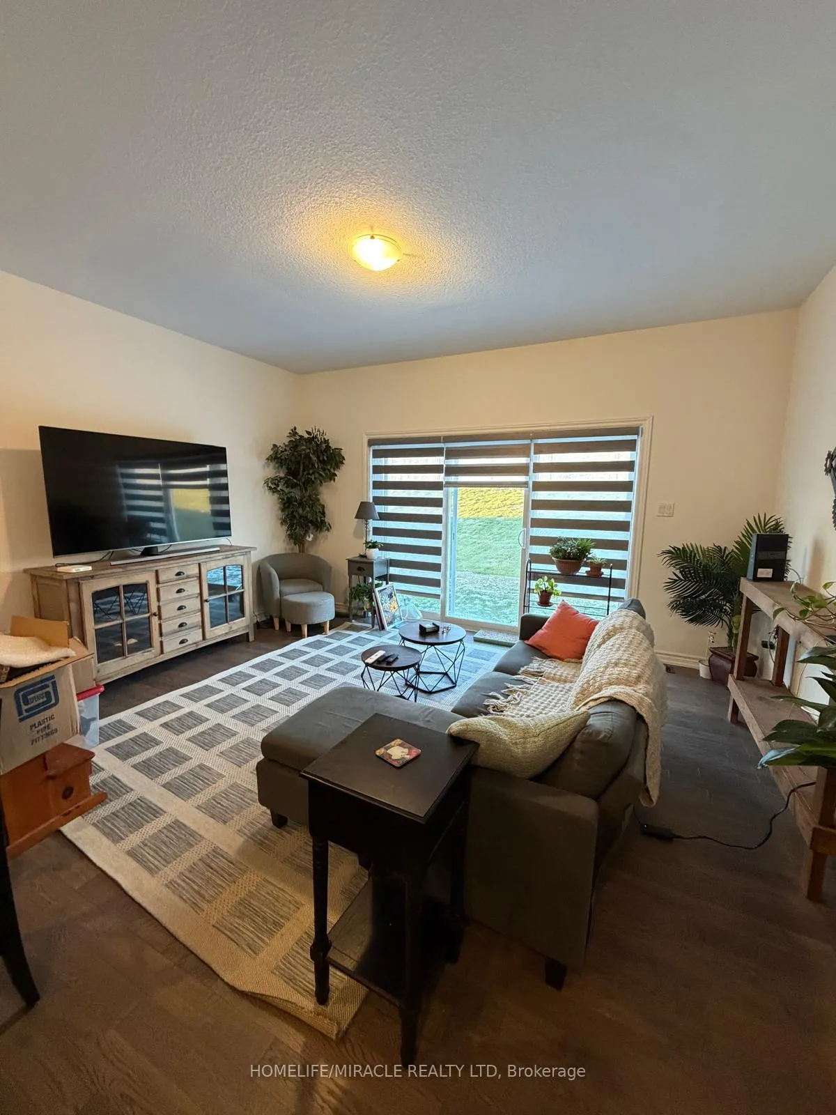 Photo 8 of 190 Adley Drive, Brockville — HOMEH