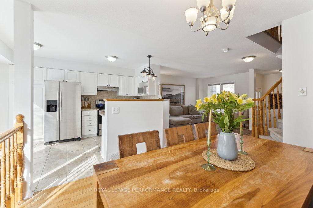 Photo 20 of 440 Lawler Crescent, Ottawa, Chatelaine Village — HOMEH