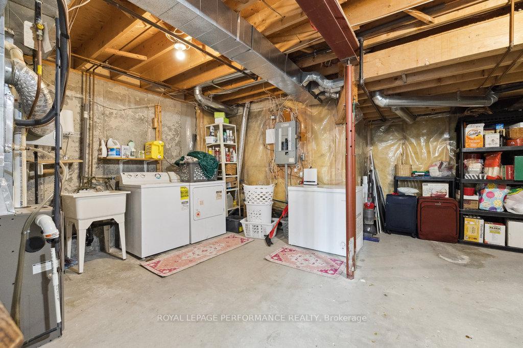 Photo 41 of 440 Lawler Crescent, Ottawa, Chatelaine Village — HOMEH
