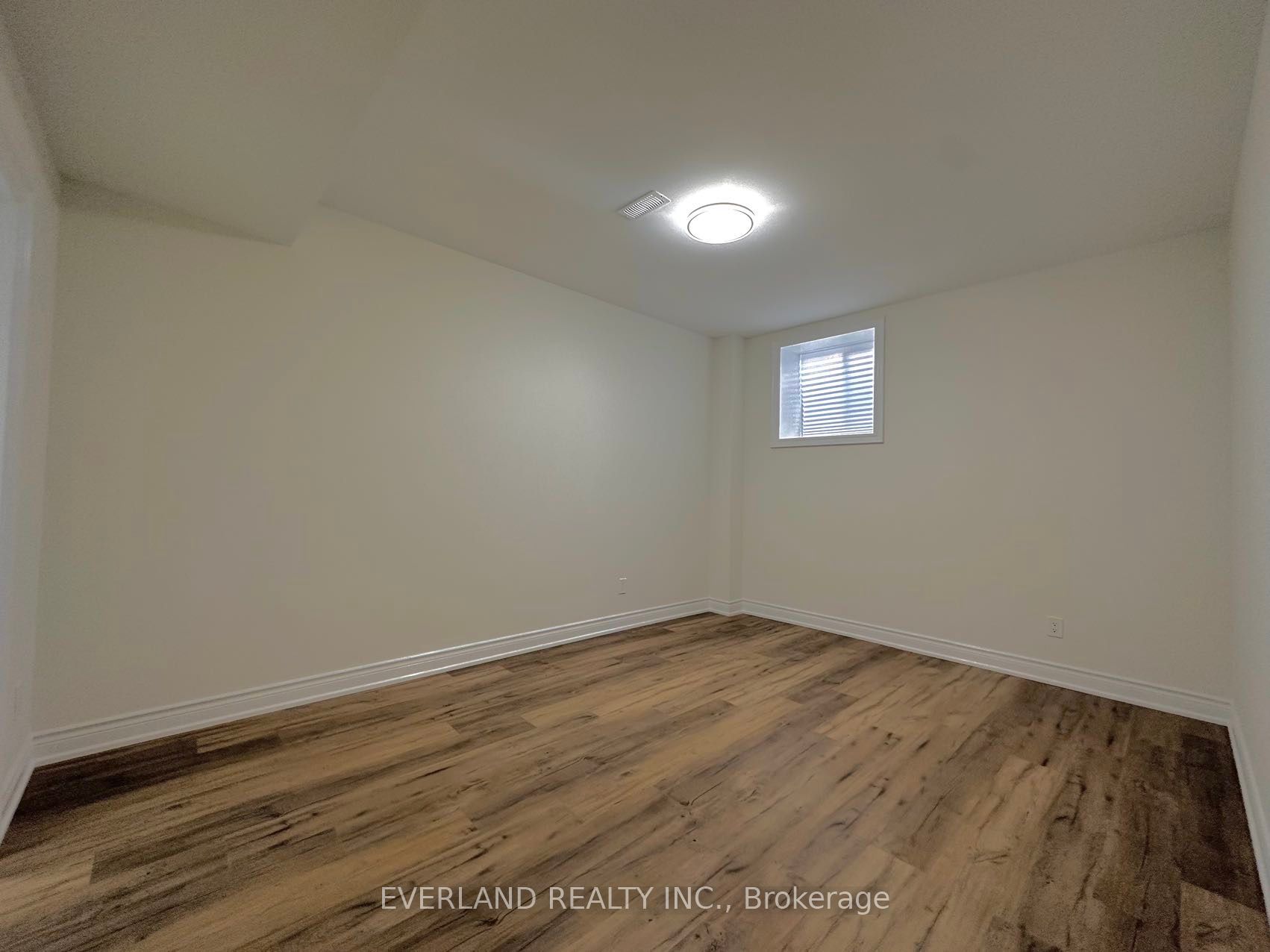 Photo 8 of Unit BM, 34 morning spell Trail, Vaughan, Kleinburg — HOMEH