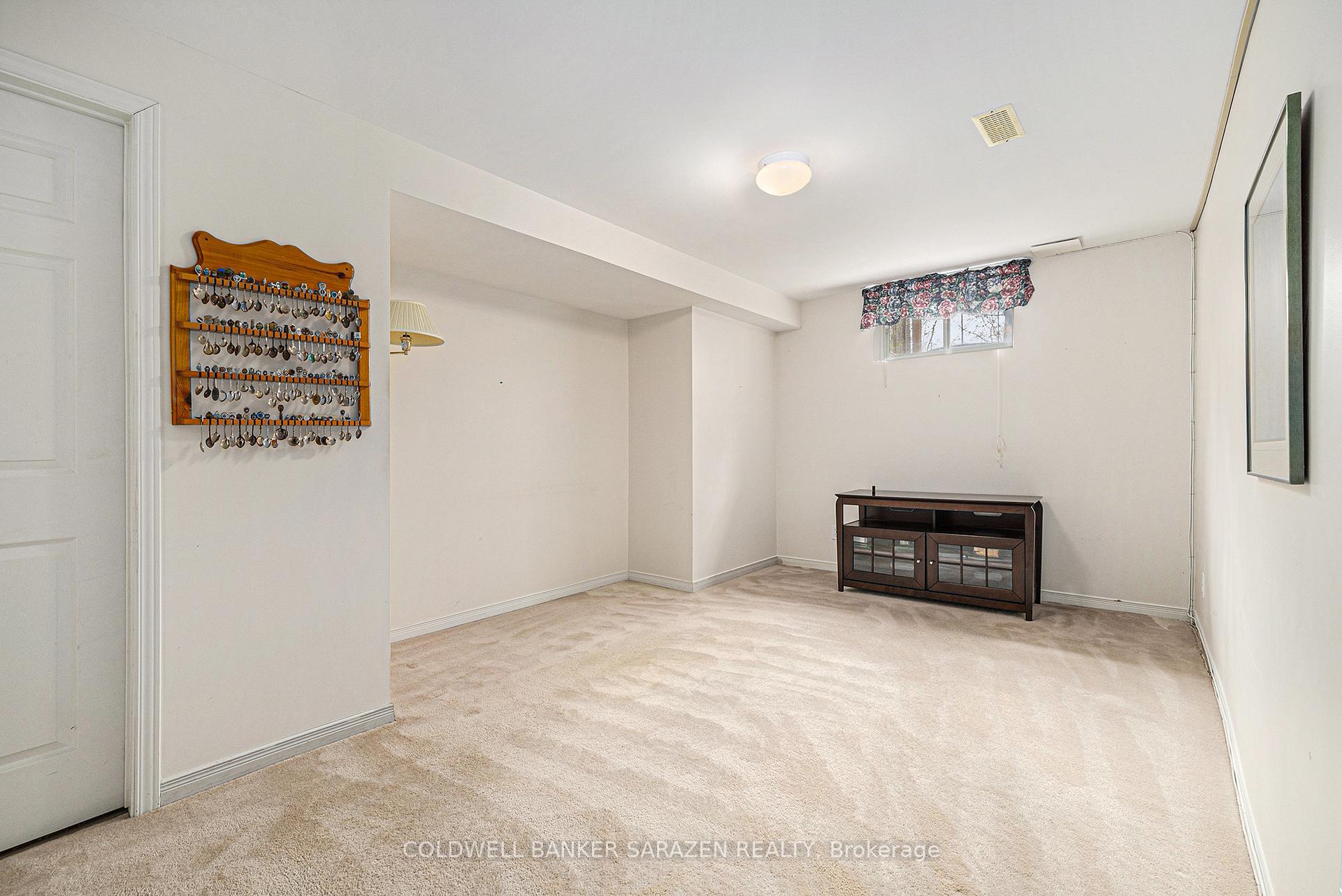 Photo 16 of 338 Fairbrooke Court, Arnprior — HOMEH