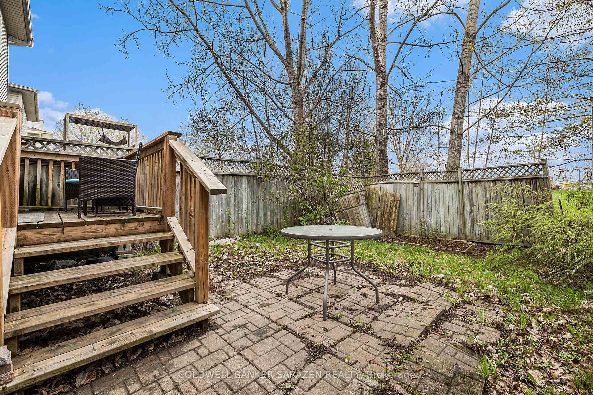Photo 24 of 338 Fairbrooke Court, Arnprior — HOMEH