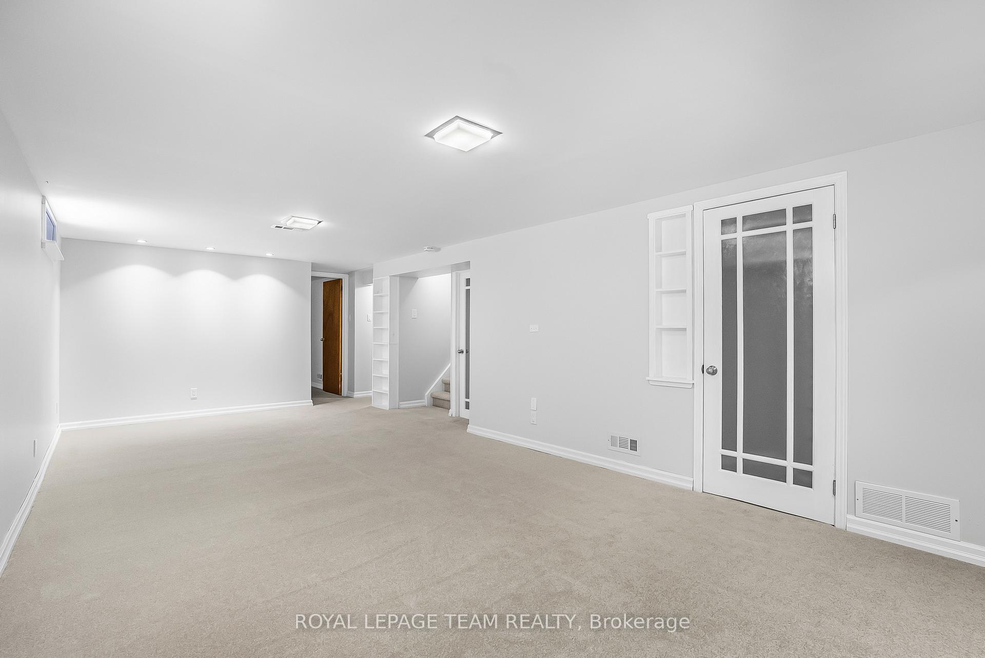 Photo 24 of 1386 Major Road, Ottawa, Bilberry Creek/Queenswood Heights — HOMEH