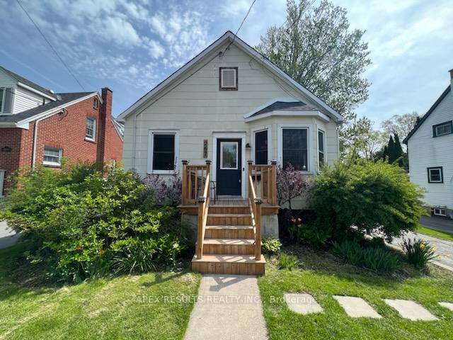 Photo 1 of 267 Bleecker Avenue, Belleville, Belleville Ward — HOMEH