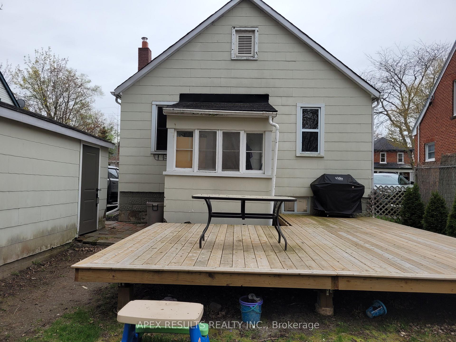 Photo 24 of 267 Bleecker Avenue, Belleville, Belleville Ward — HOMEH