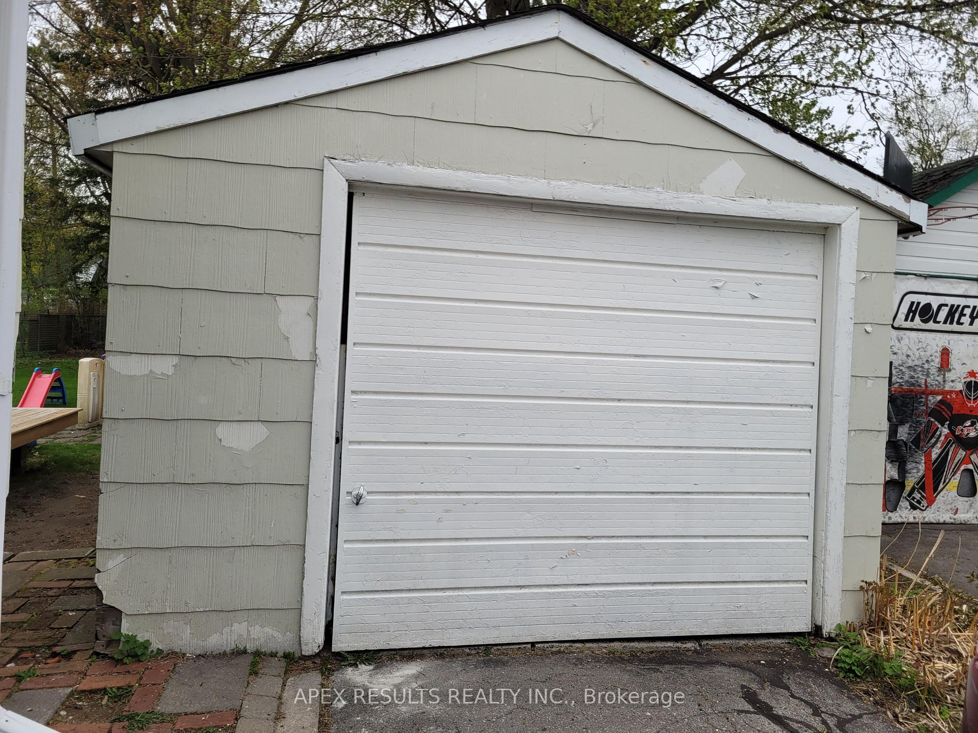 Photo 23 of 267 Bleecker Avenue, Belleville, Belleville Ward — HOMEH