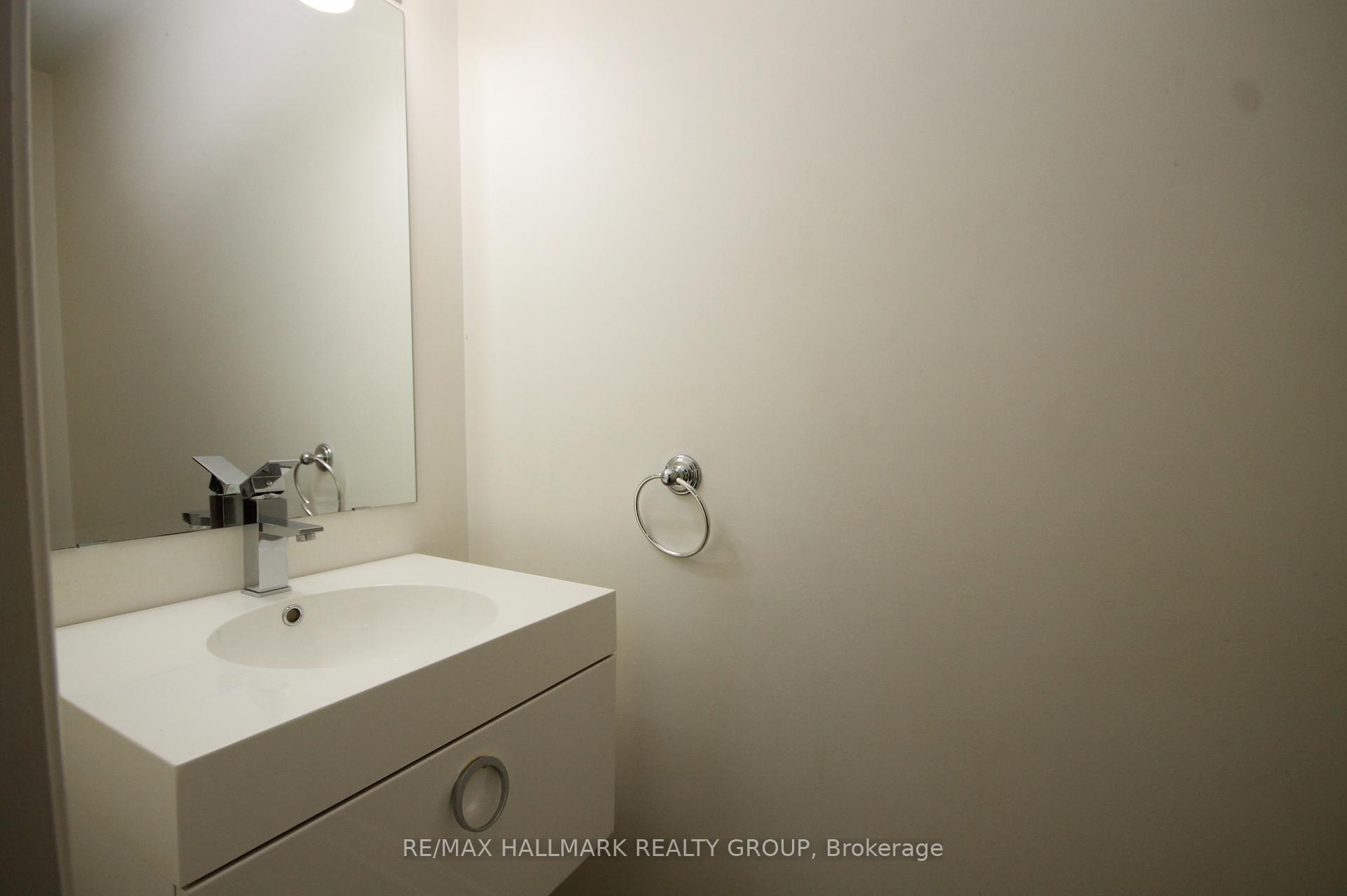 Photo 21 of 322 Fairlakes Way, Ottawa, Avalon East — HOMEH