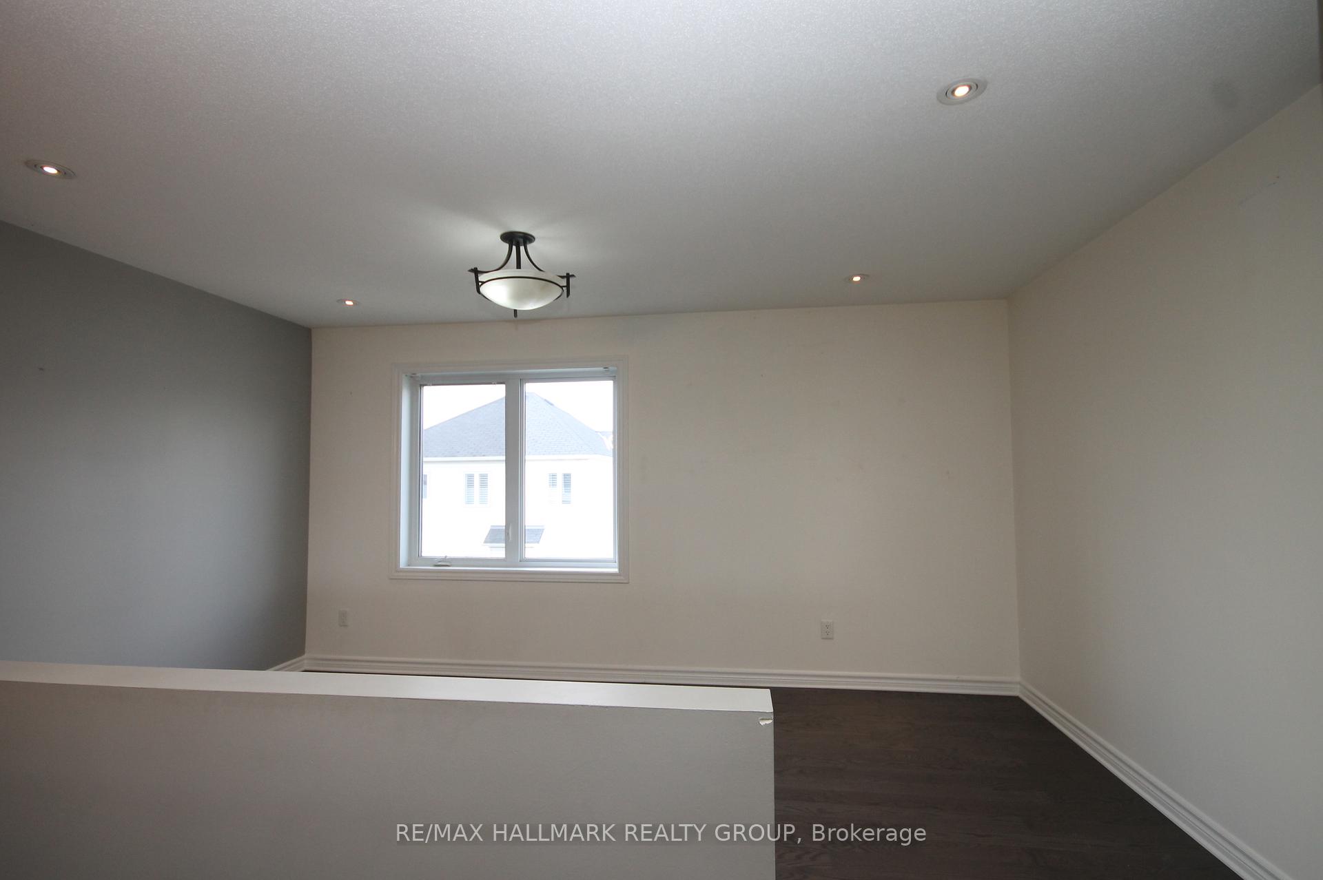 Photo 22 of 322 Fairlakes Way, Ottawa, Avalon East — HOMEH