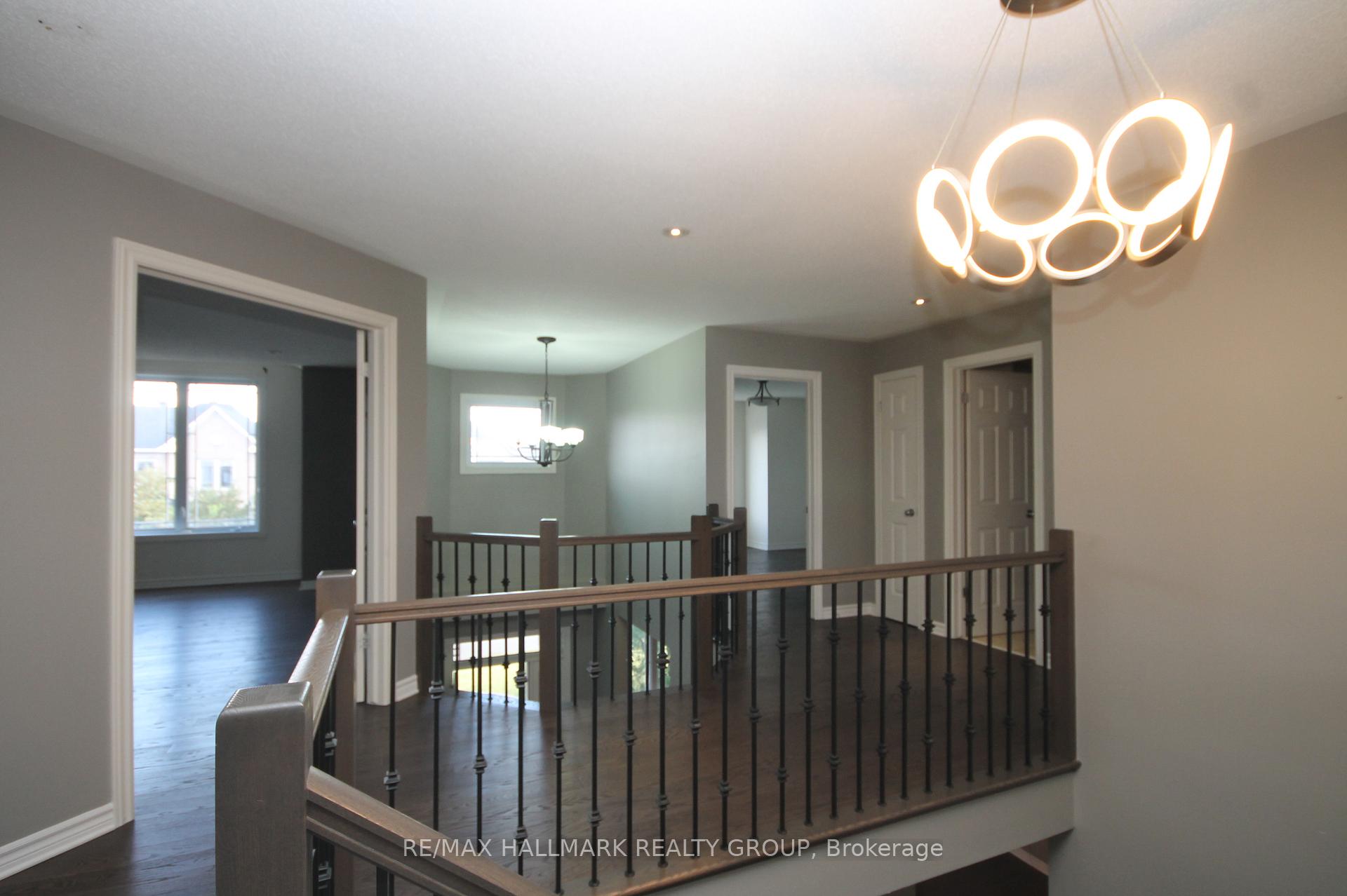 Photo 23 of 322 Fairlakes Way, Ottawa, Avalon East — HOMEH