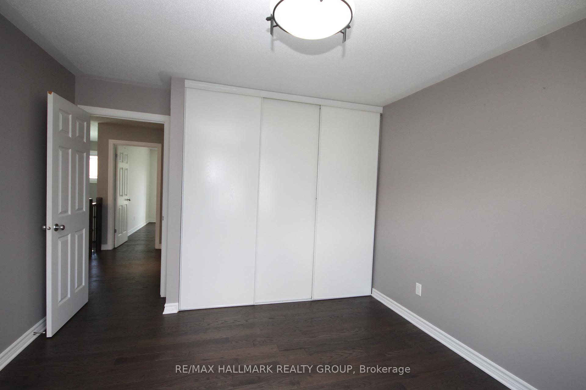 Photo 33 of 322 Fairlakes Way, Ottawa, Avalon East — HOMEH