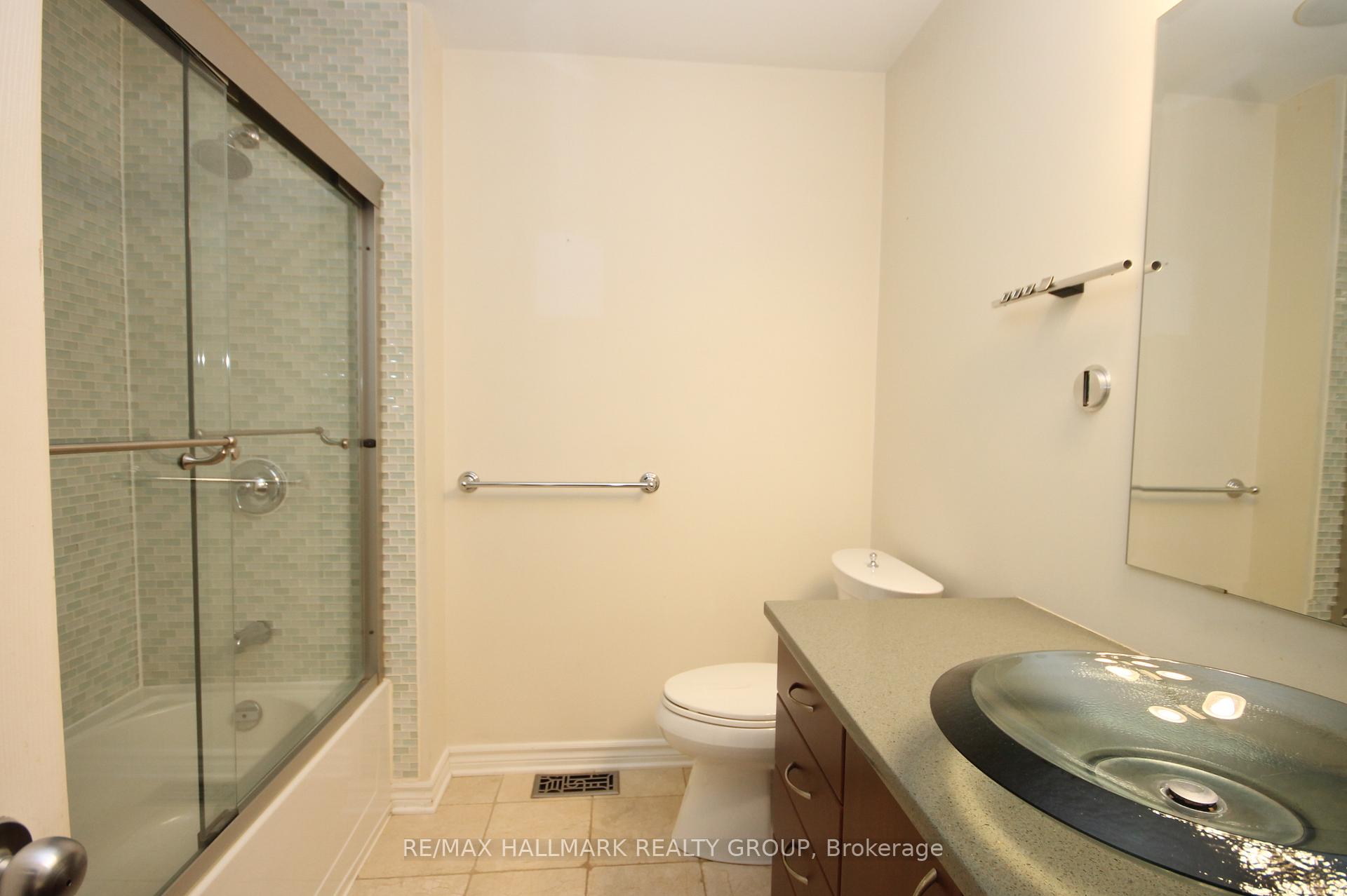 Photo 35 of 322 Fairlakes Way, Ottawa, Avalon East — HOMEH