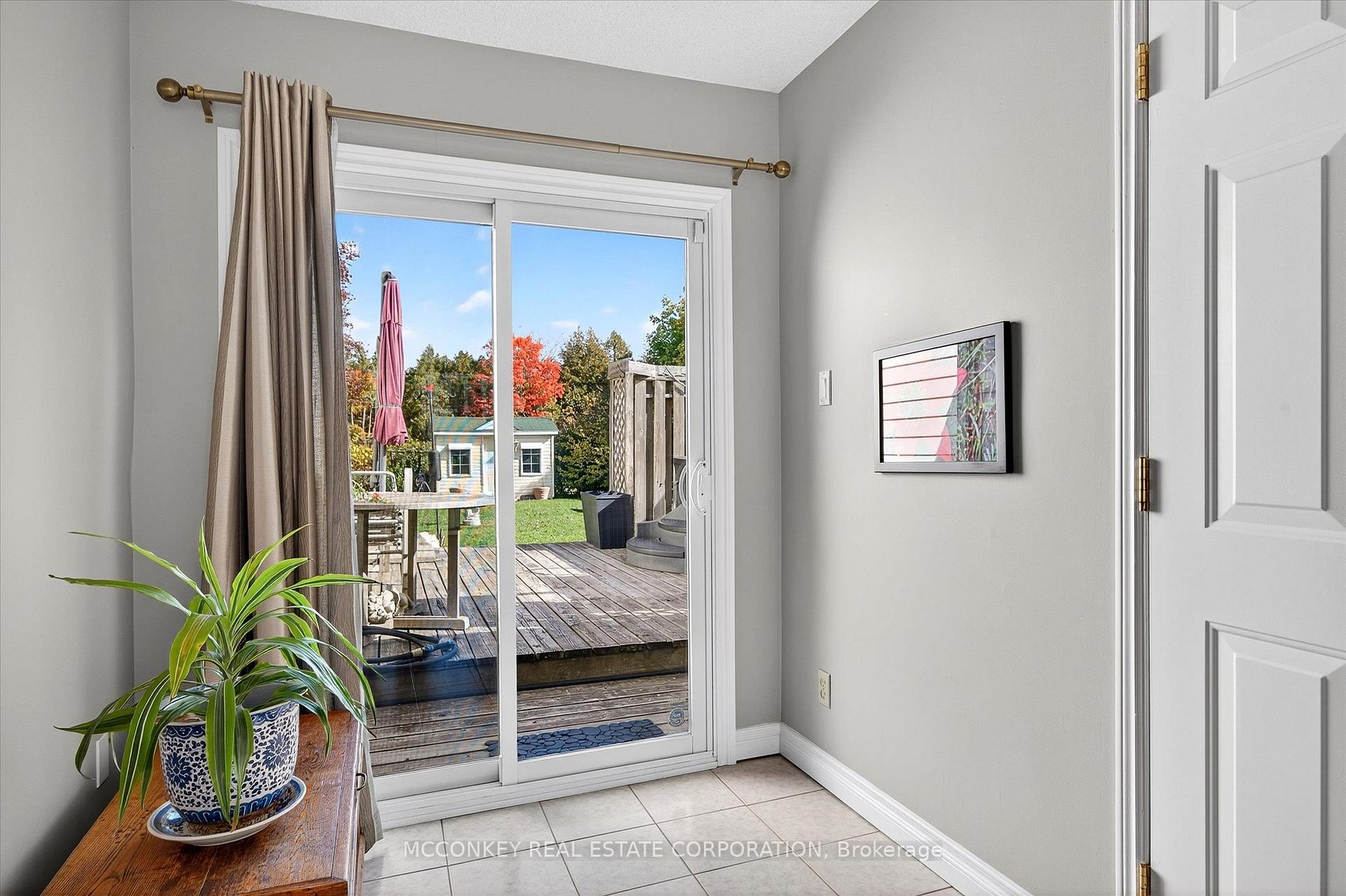 Photo 19 of 1216 Hilliard Street, Peterborough, Northcrest Ward 5 — HOMEH