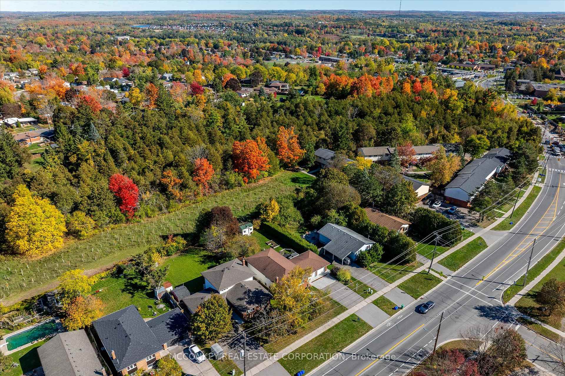 Photo 34 of 1216 Hilliard Street, Peterborough, Northcrest Ward 5 — HOMEH