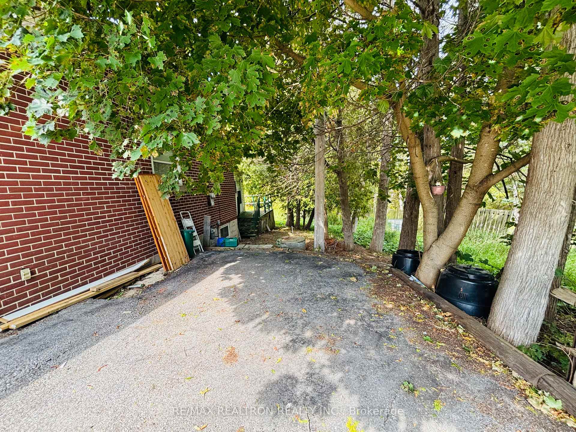Photo 12 of 850 Lockhart Road, Barrie, Rural Barrie Southeast — HOMEH