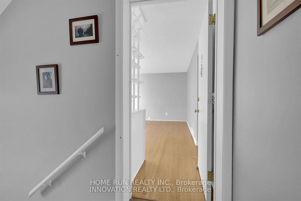 Photo 4 of Unit 2, 859 Tavistock Street, Ottawa, Queensway Terrace North — HOMEH