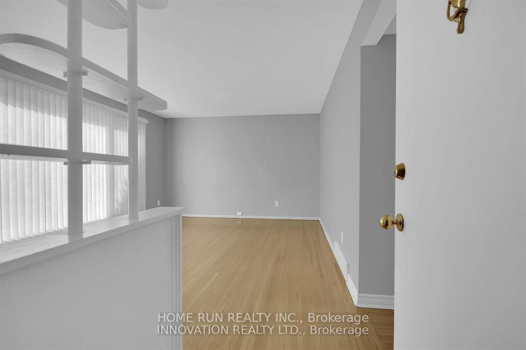 Photo 5 of Unit 2, 859 Tavistock Street, Ottawa, Queensway Terrace North — HOMEH