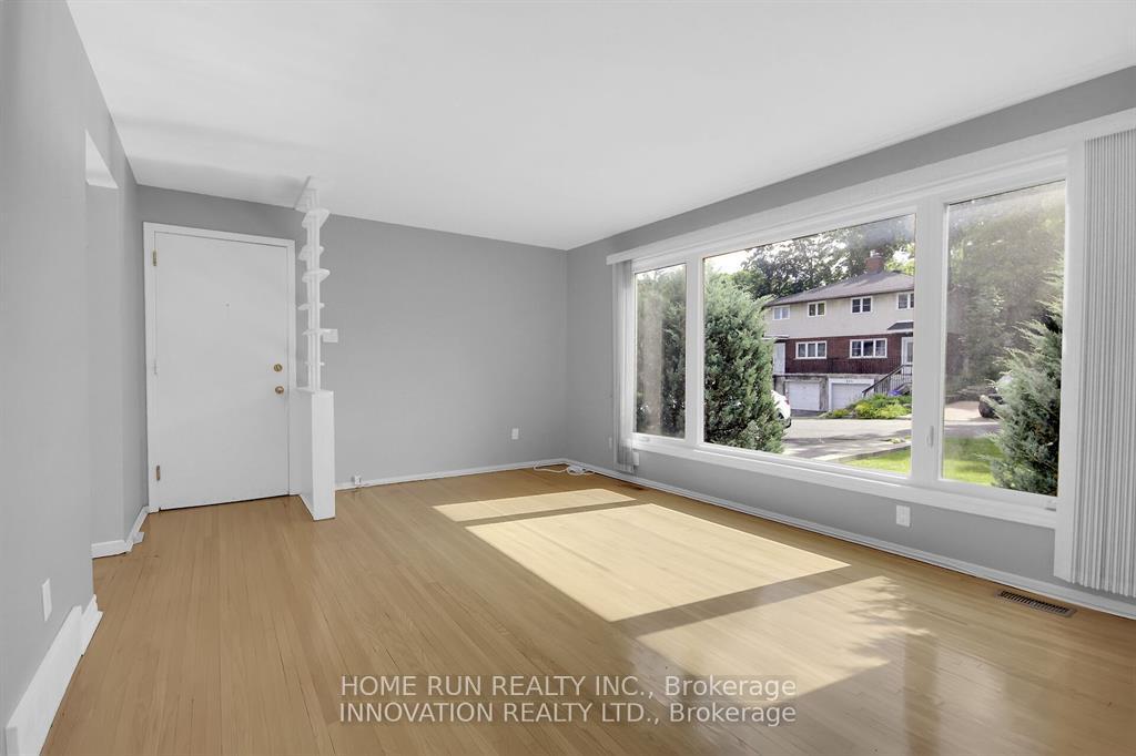 Photo 7 of Unit 2, 859 Tavistock Street, Ottawa, Queensway Terrace North — HOMEH