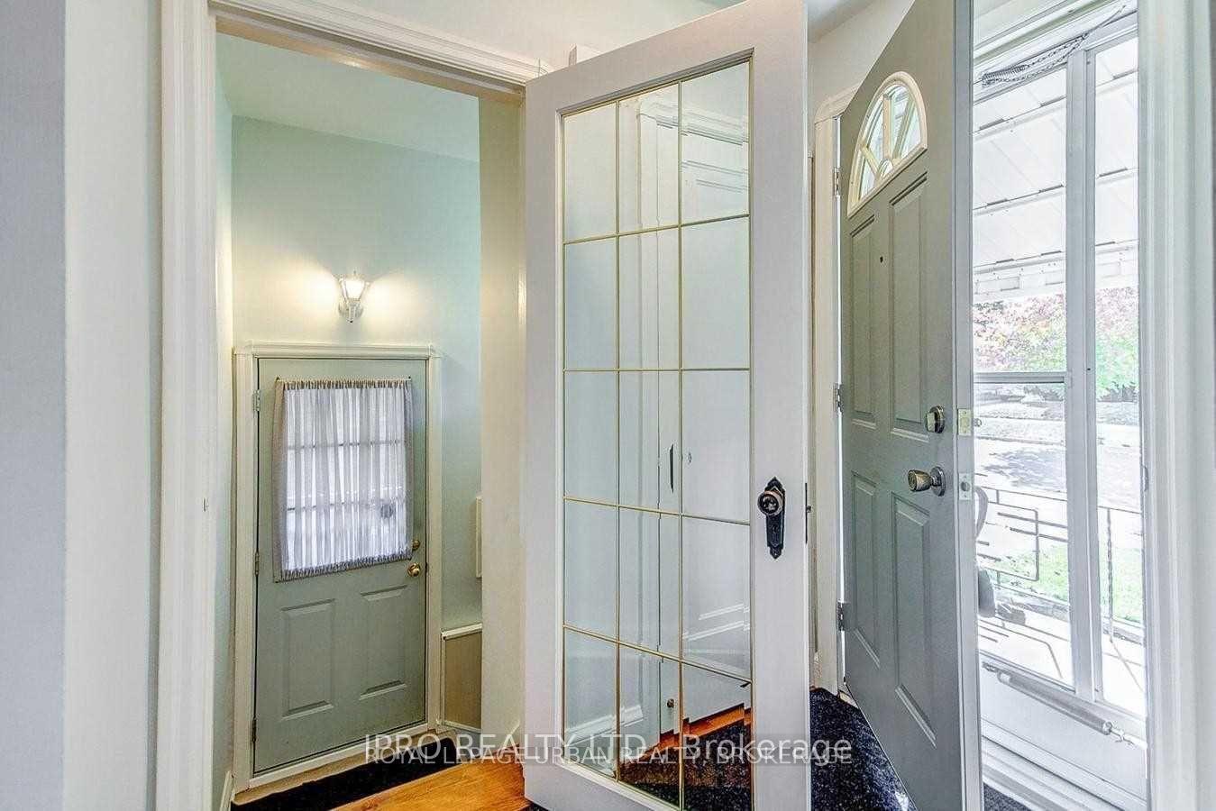 Photo 20 of 87 Oakes Avenue, Oshawa, O'Neill — HOMEH