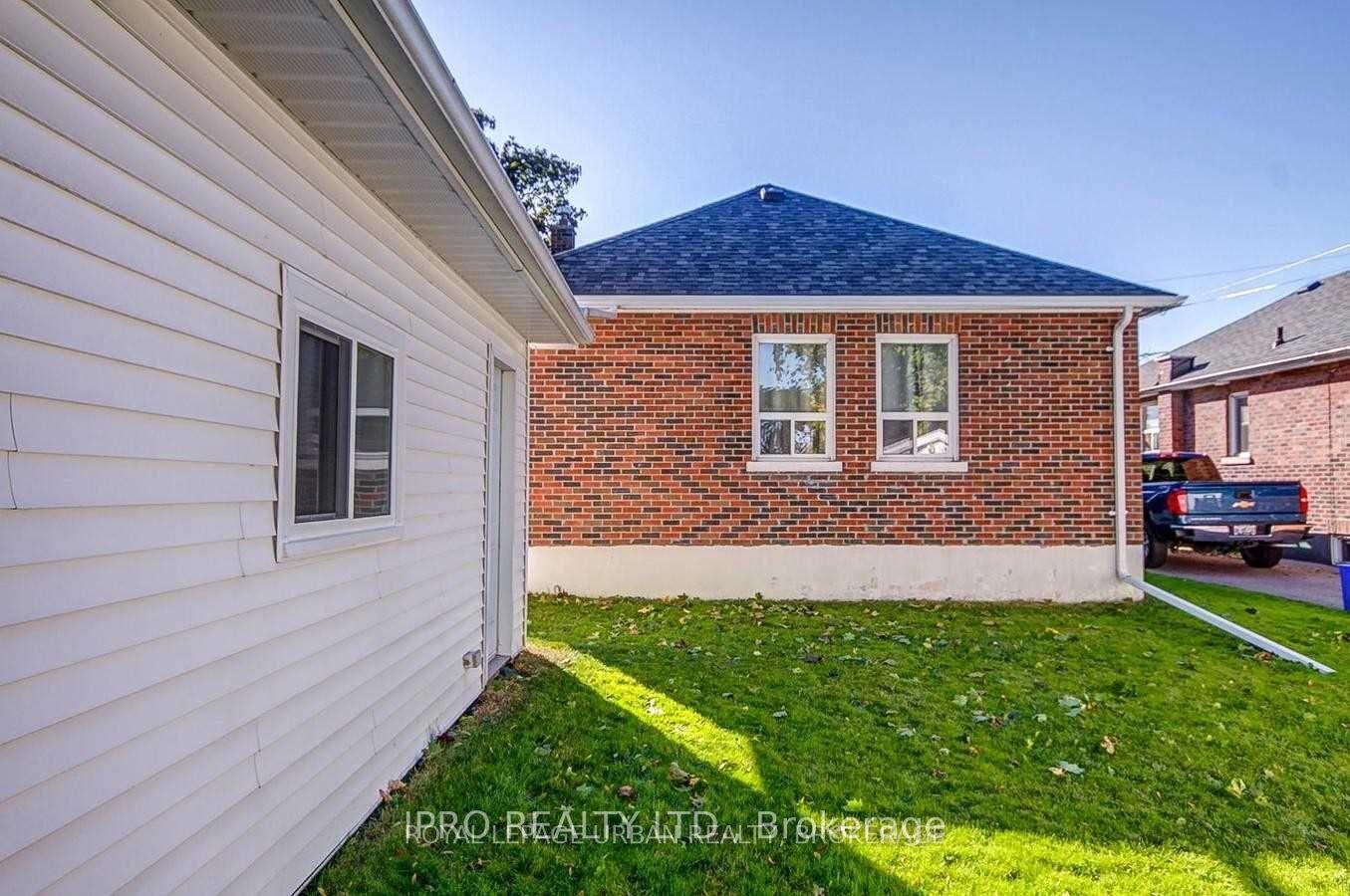 Photo 30 of 87 Oakes Avenue, Oshawa, O'Neill — HOMEH
