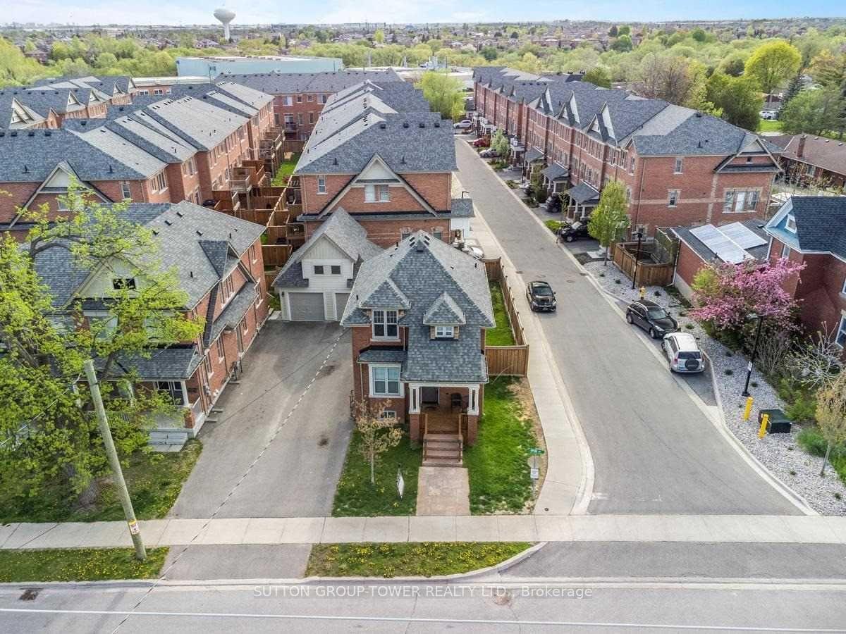 Photo 2 of 8238 Kipling Avenue, Vaughan, West Woodbridge — HOMEH