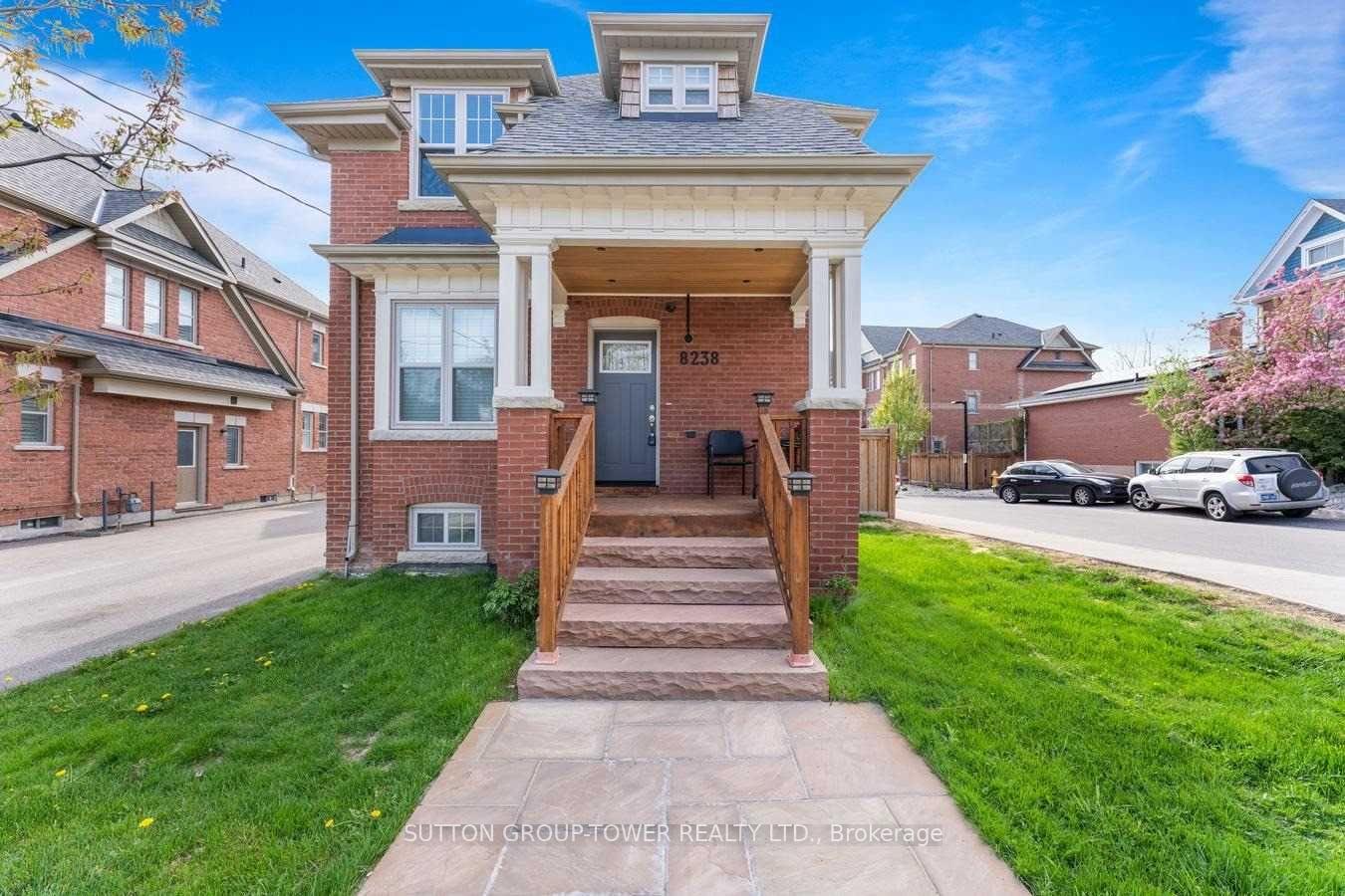 Photo 5 of 8238 Kipling Avenue, Vaughan, West Woodbridge — HOMEH