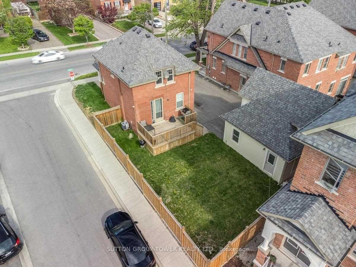 Photo 31 of 8238 Kipling Avenue, Vaughan, West Woodbridge — HOMEH