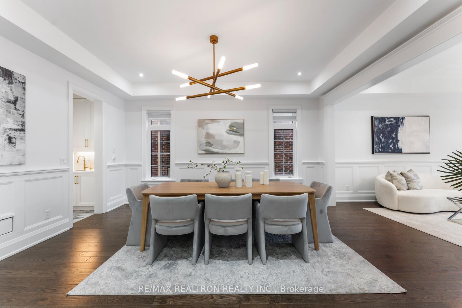 Photo 10 of 62 Endless Circle, Vaughan, Kleinburg — HOMEH