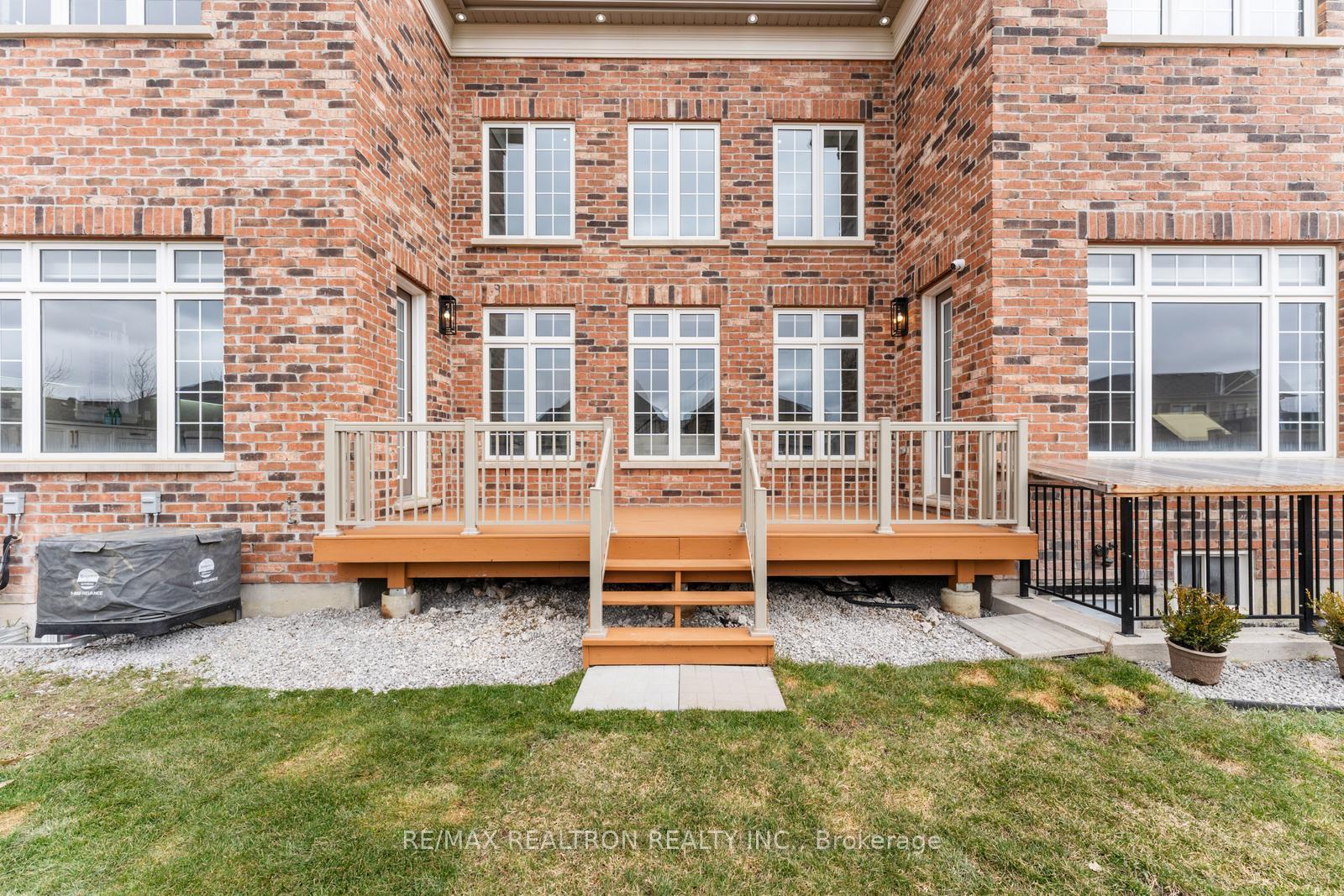 Photo 46 of 62 Endless Circle, Vaughan, Kleinburg — HOMEH