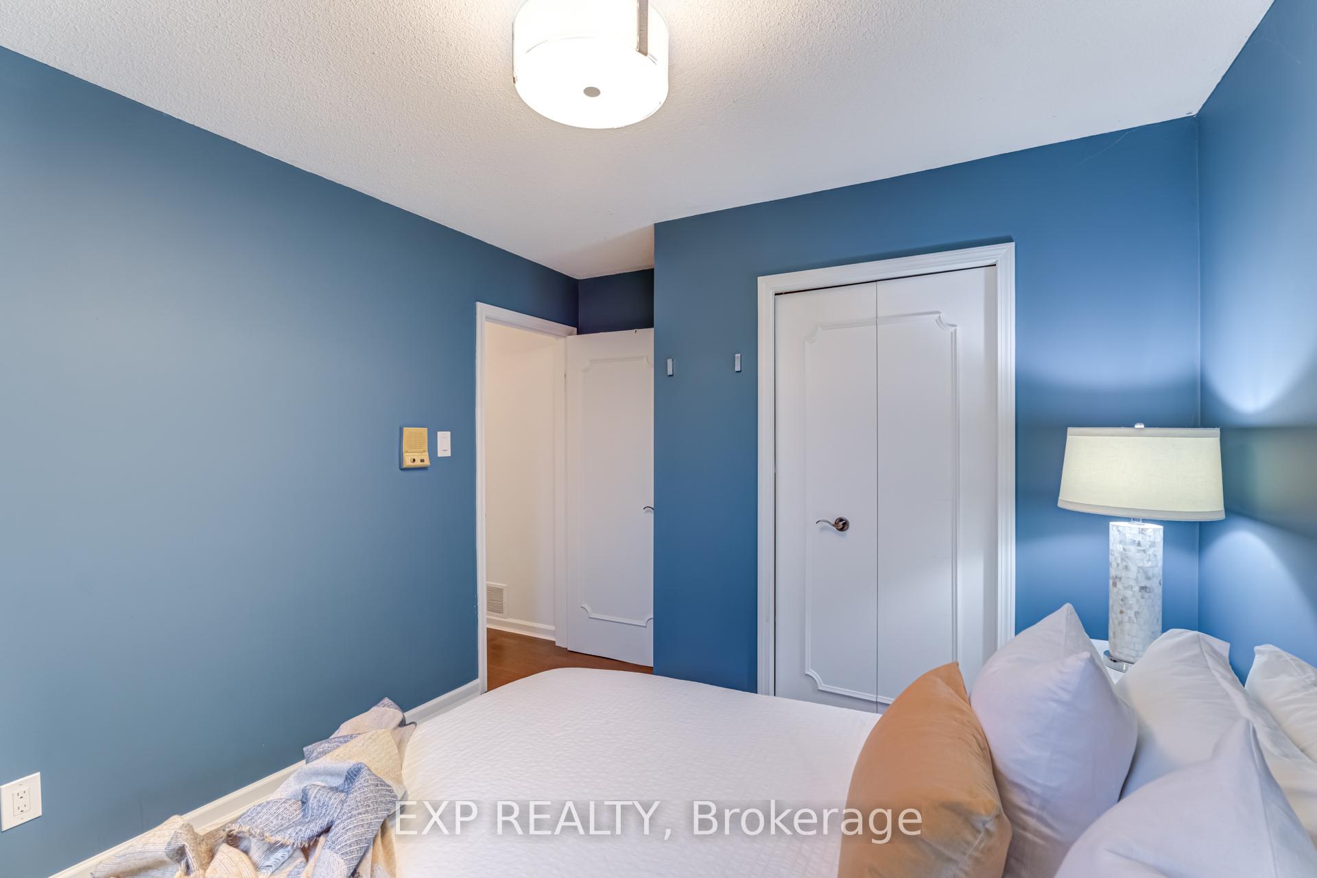 Photo 25 of 590 Stonebridge Lane, Pickering, West Shore — HOMEH